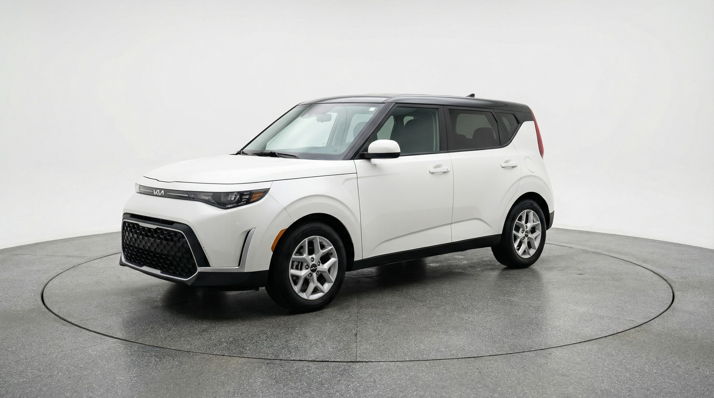 Thumbnail: 2025 Kia Soul - 3