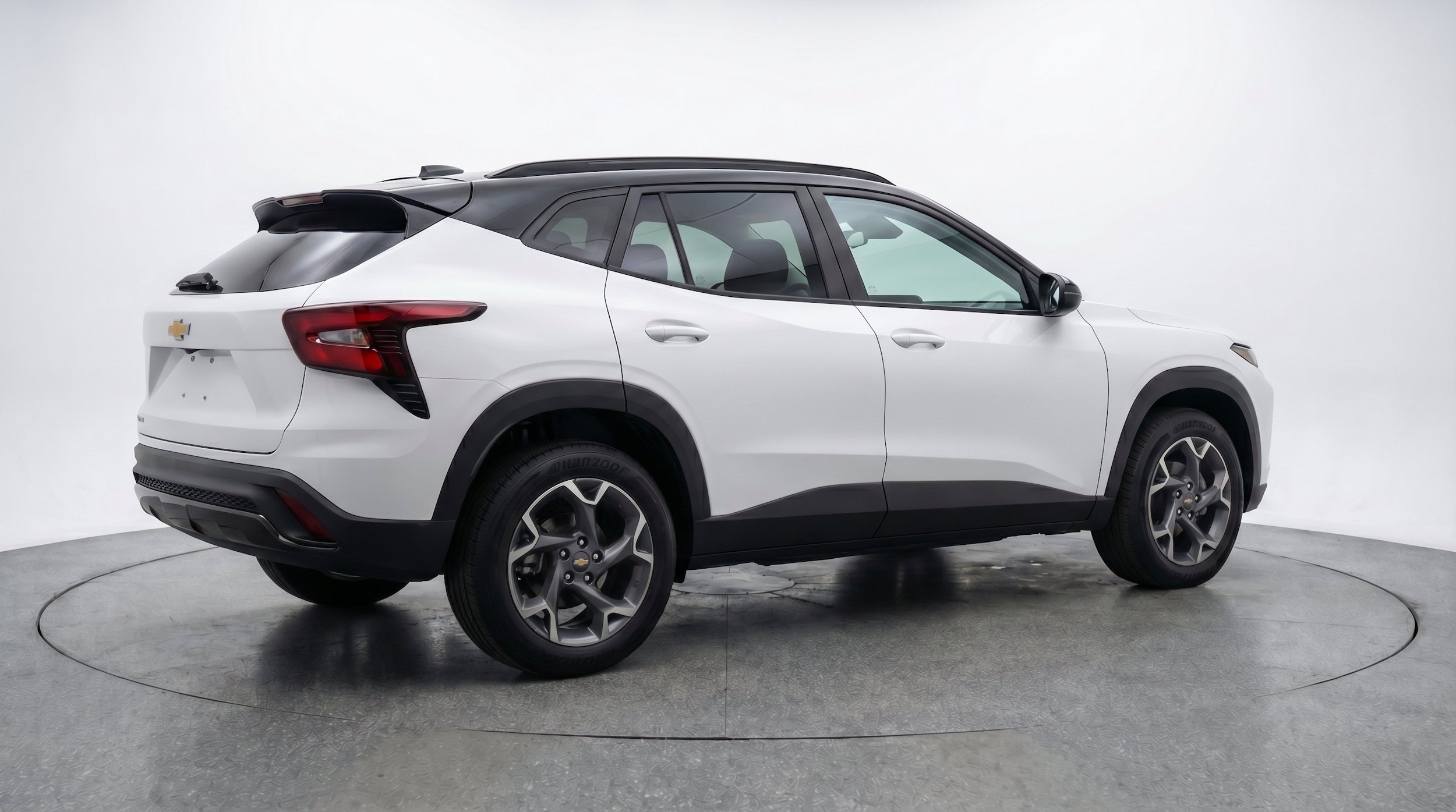 Thumbnail: 2025 Chevrolet Trax - 9