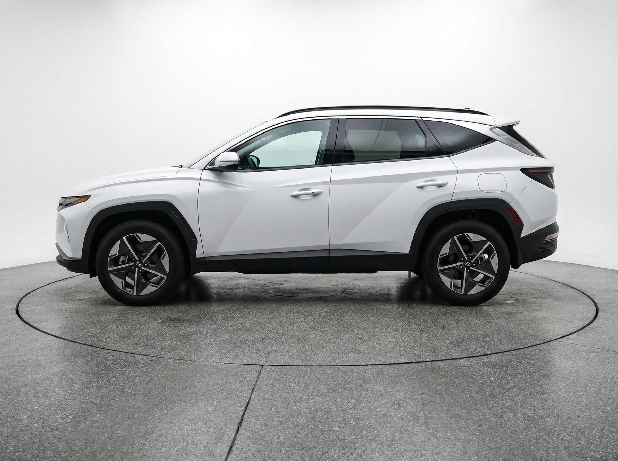 Thumbnail: 2025 Hyundai Tucson - 4