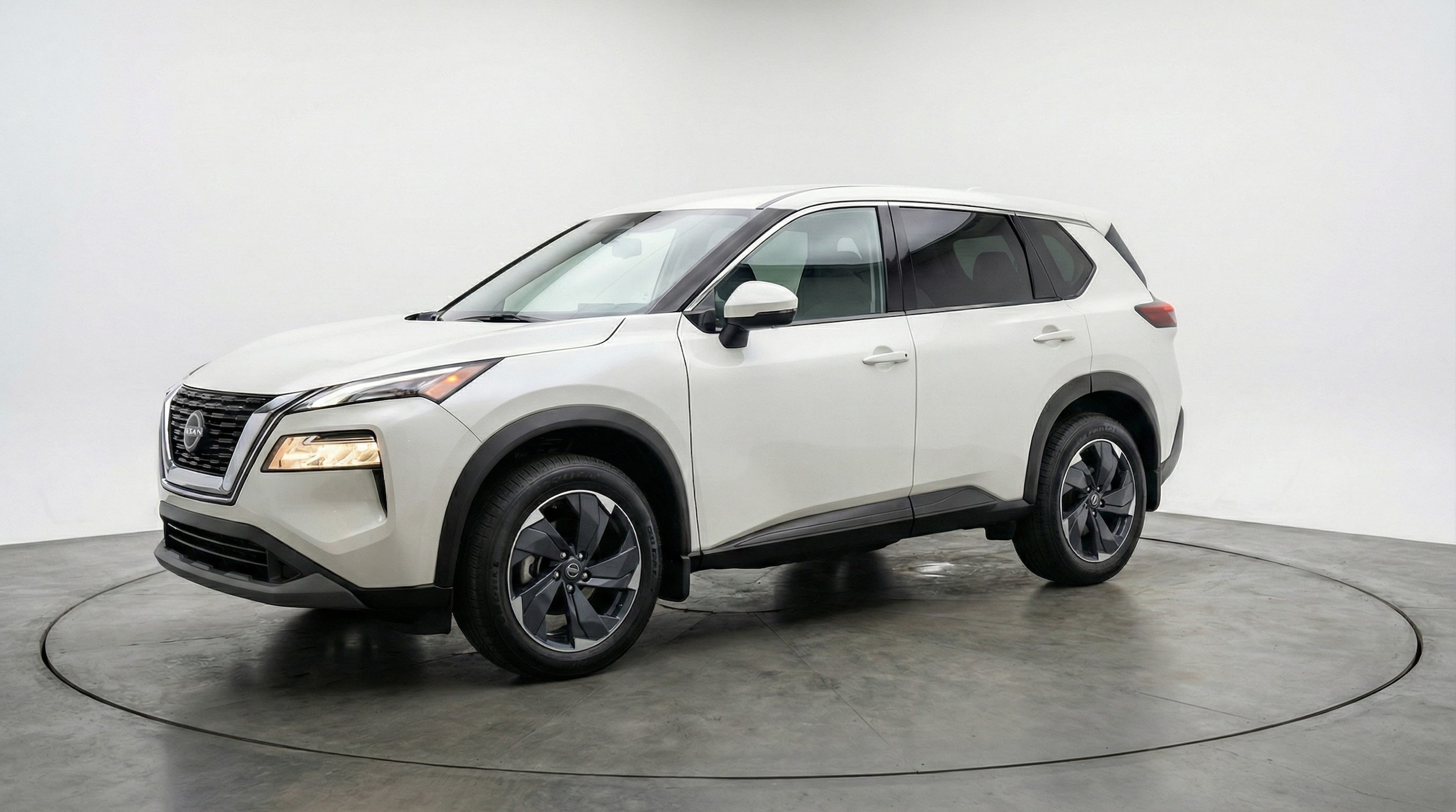 Thumbnail: 2025 Nissan Rogue - 3