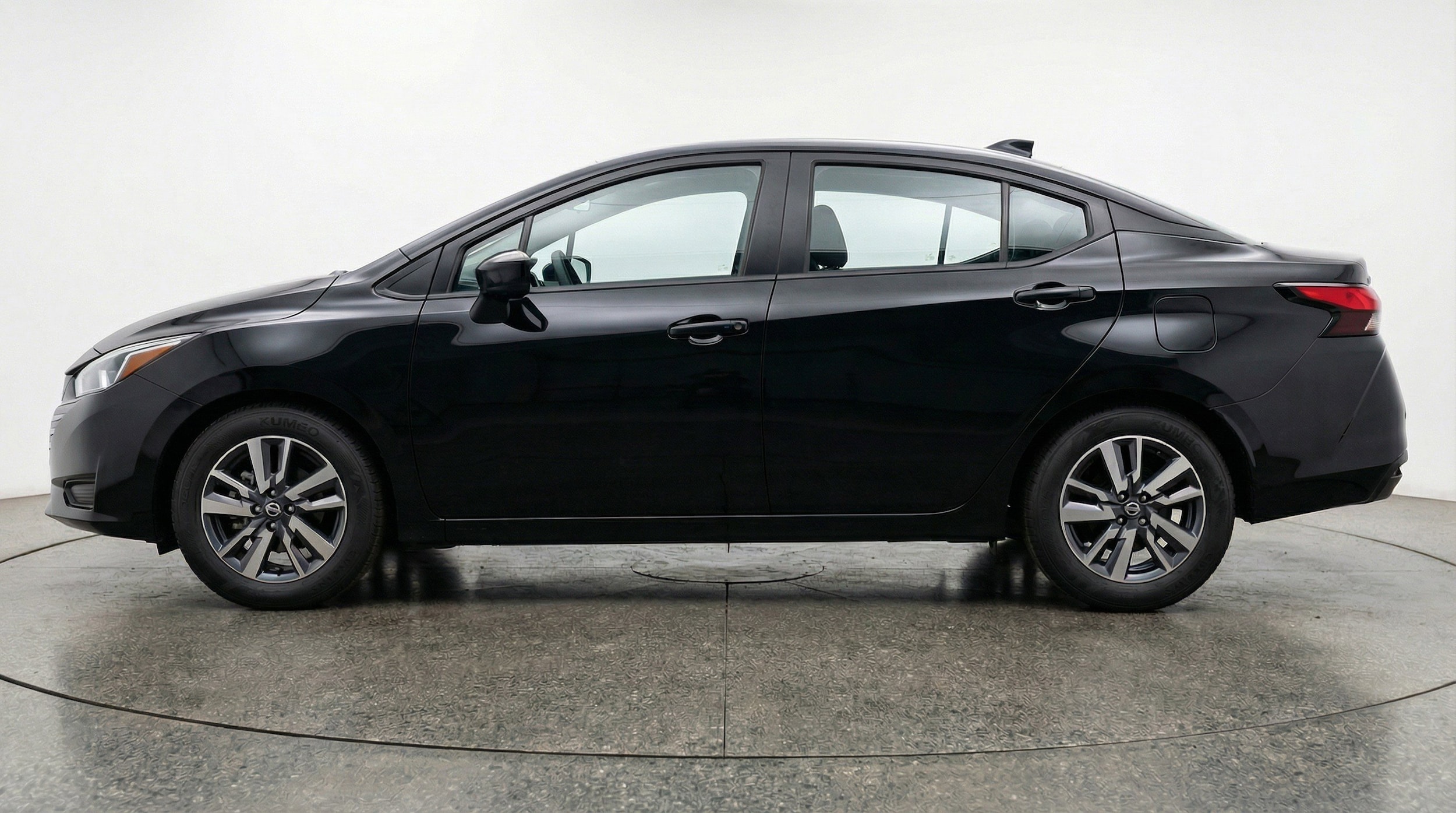 Thumbnail: 2025 Nissan Versa - 5