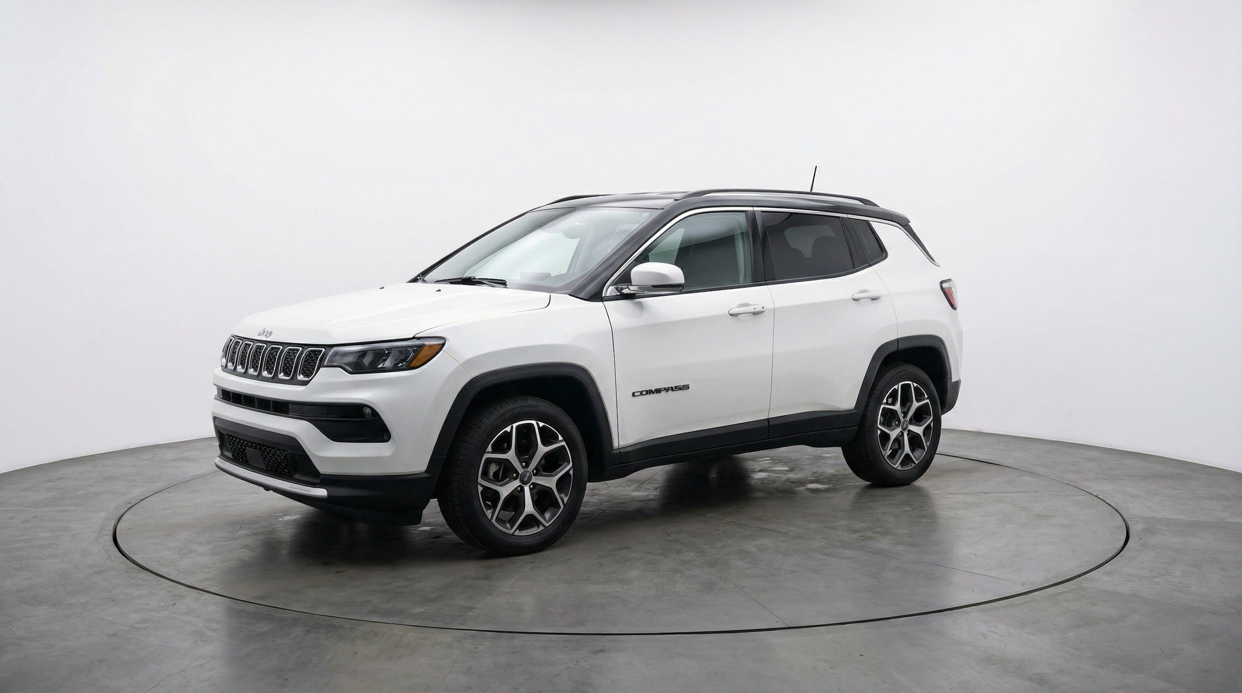 Thumbnail: 2025 Jeep Compass - 3