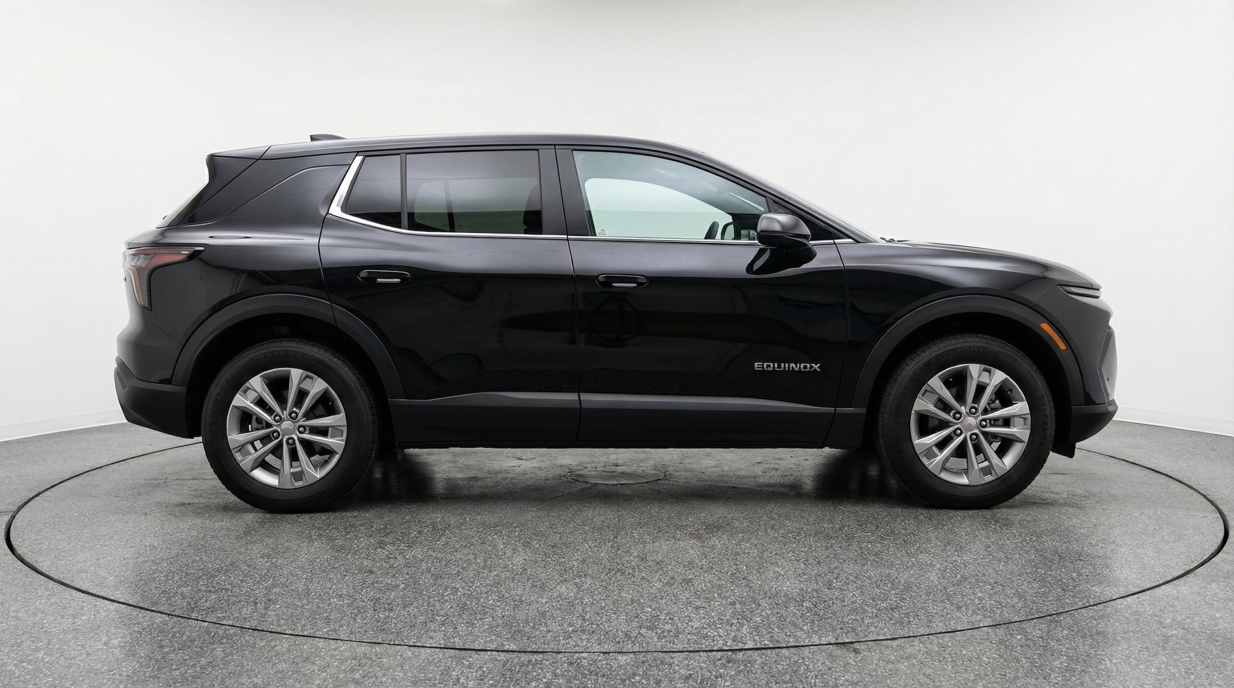 Thumbnail: 2025 Chevrolet Equinox - 11