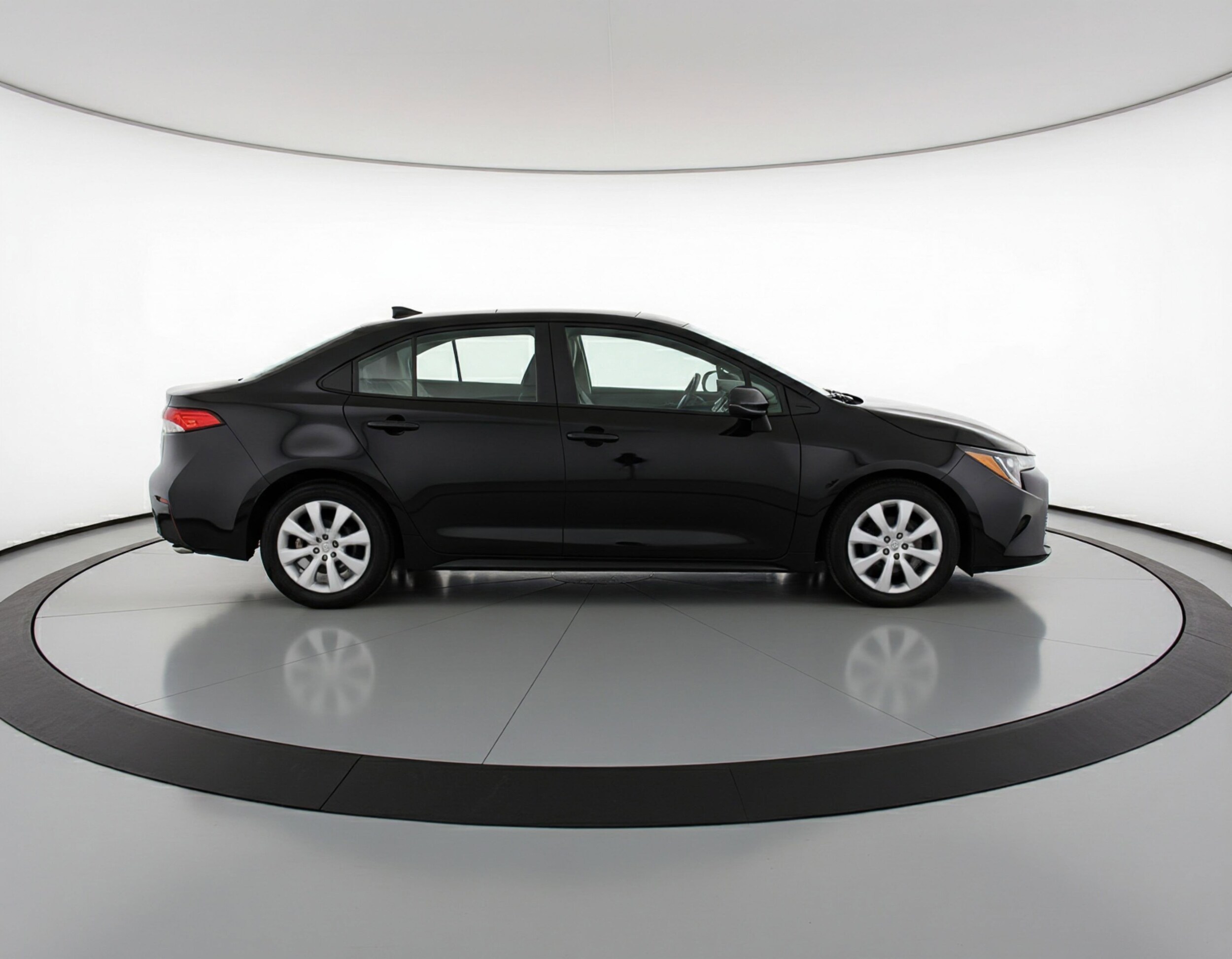 Thumbnail: 2025 Toyota Corolla - 11