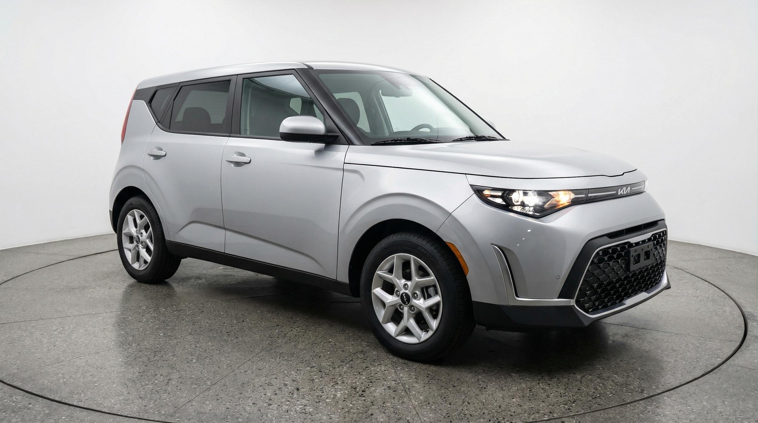 Thumbnail: 2025 Kia Soul - 1