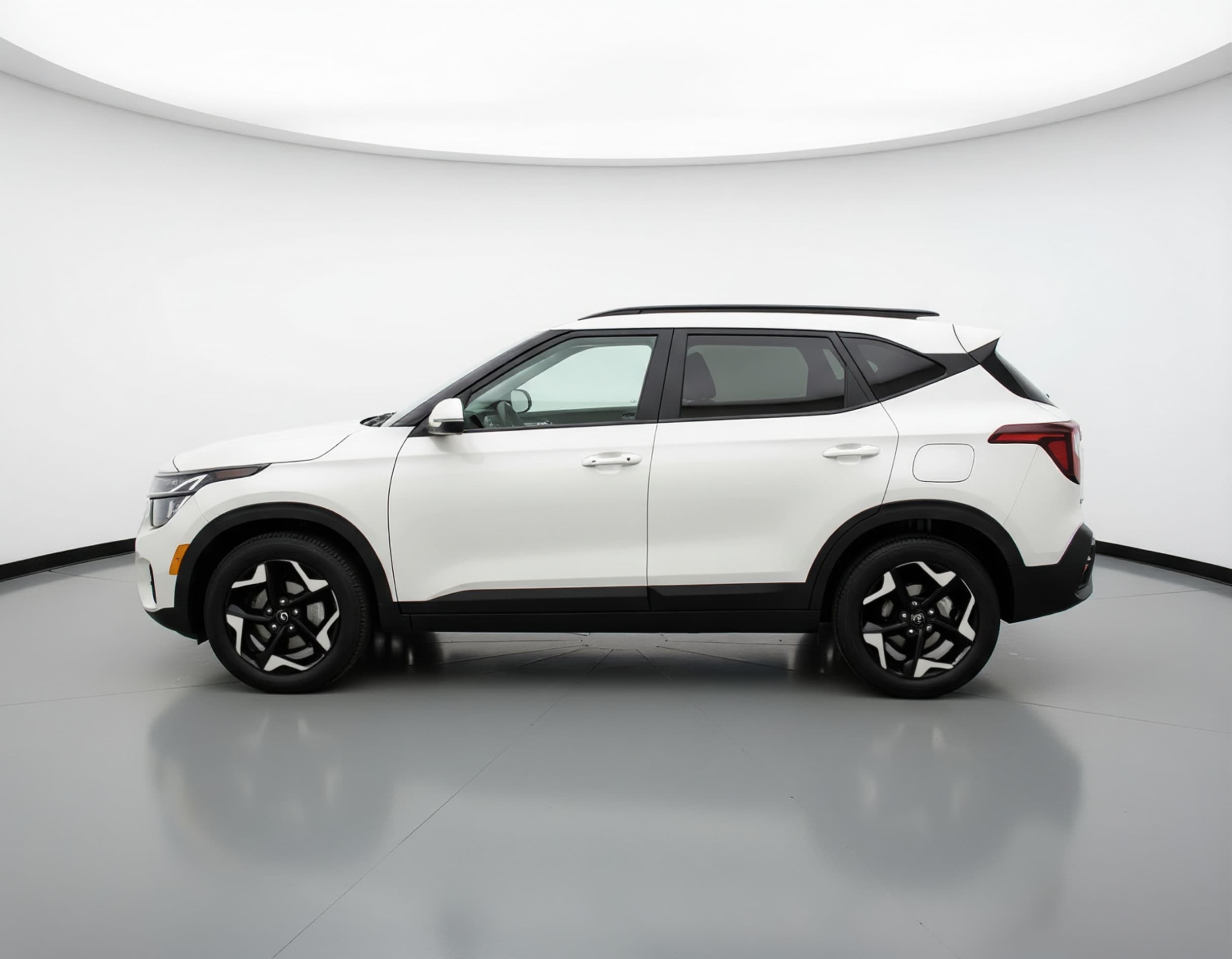 Thumbnail: 2025 Kia Seltos - 4