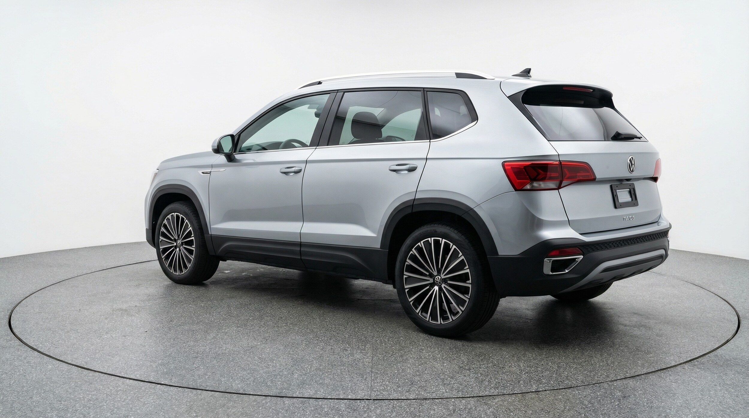 Thumbnail: 2025 Volkswagen Taos - 5