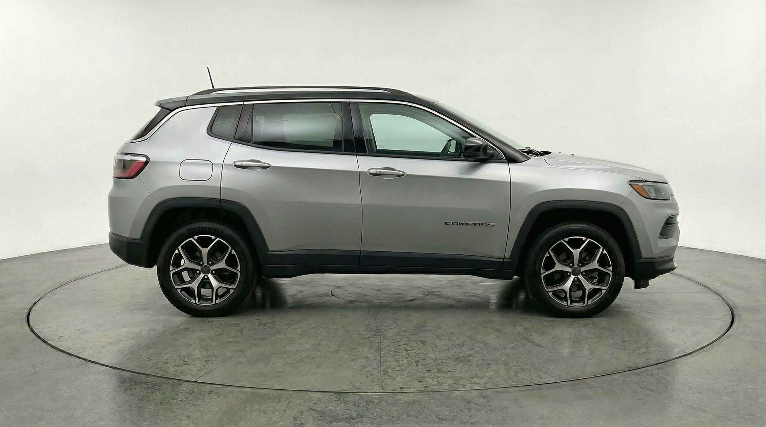 Thumbnail: 2025 Jeep Compass - 11