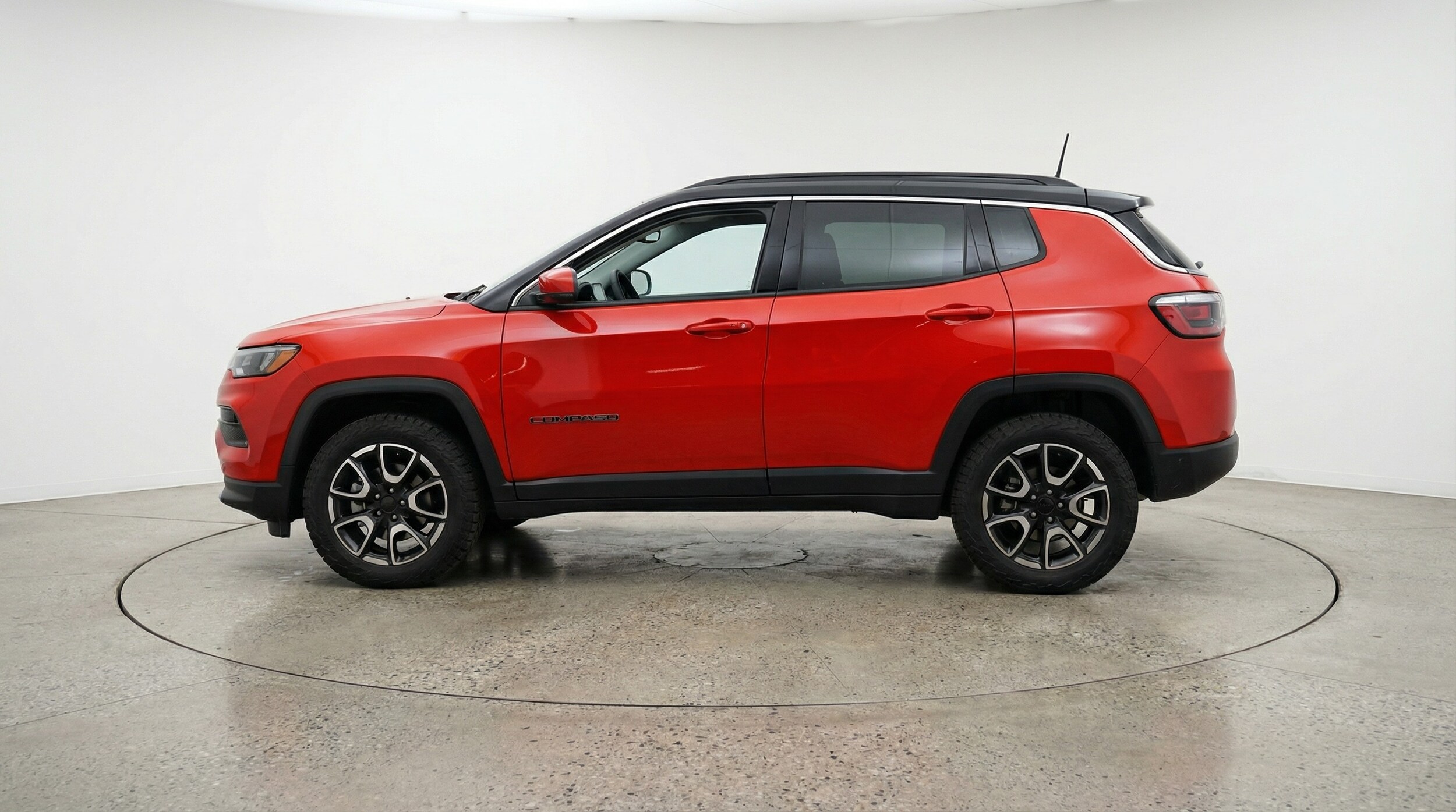 Thumbnail: 2025 Jeep Compass - 4