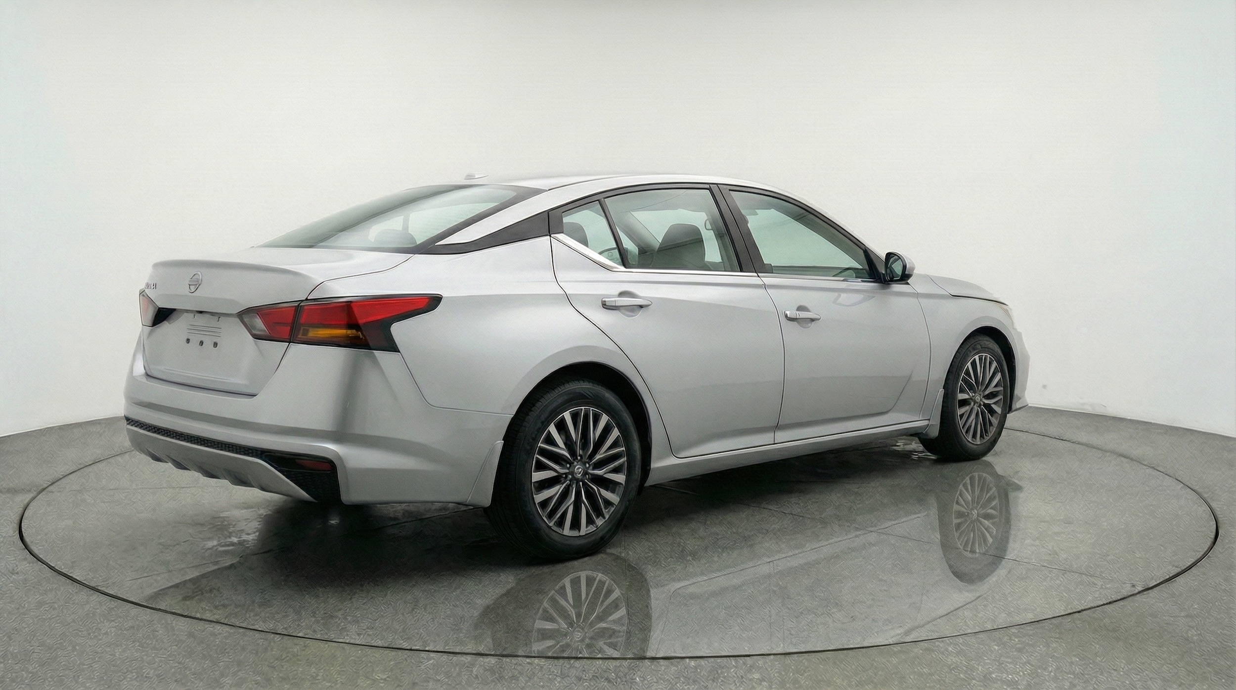 Thumbnail: 2025 Nissan Altima - 7