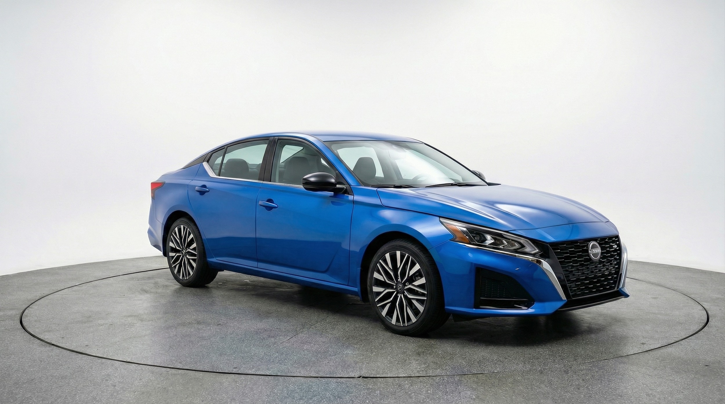 Thumbnail: 2025 Nissan Altima - 1