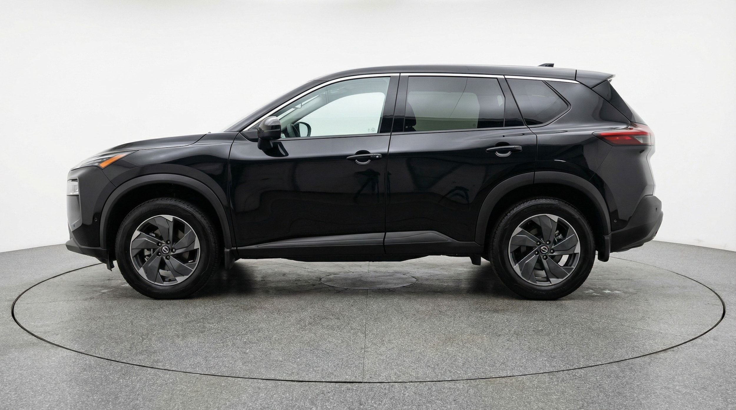 Thumbnail: 2025 Nissan Rogue - 4