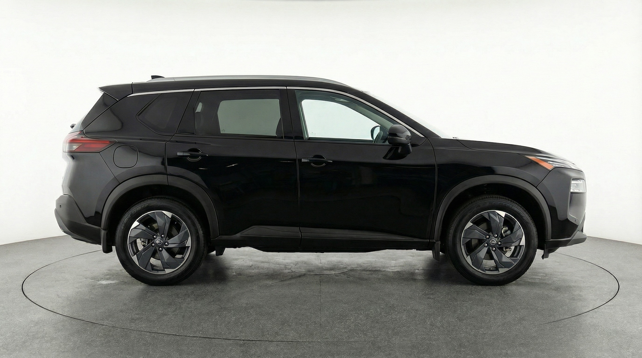 Thumbnail: 2025 Nissan Rogue - 8