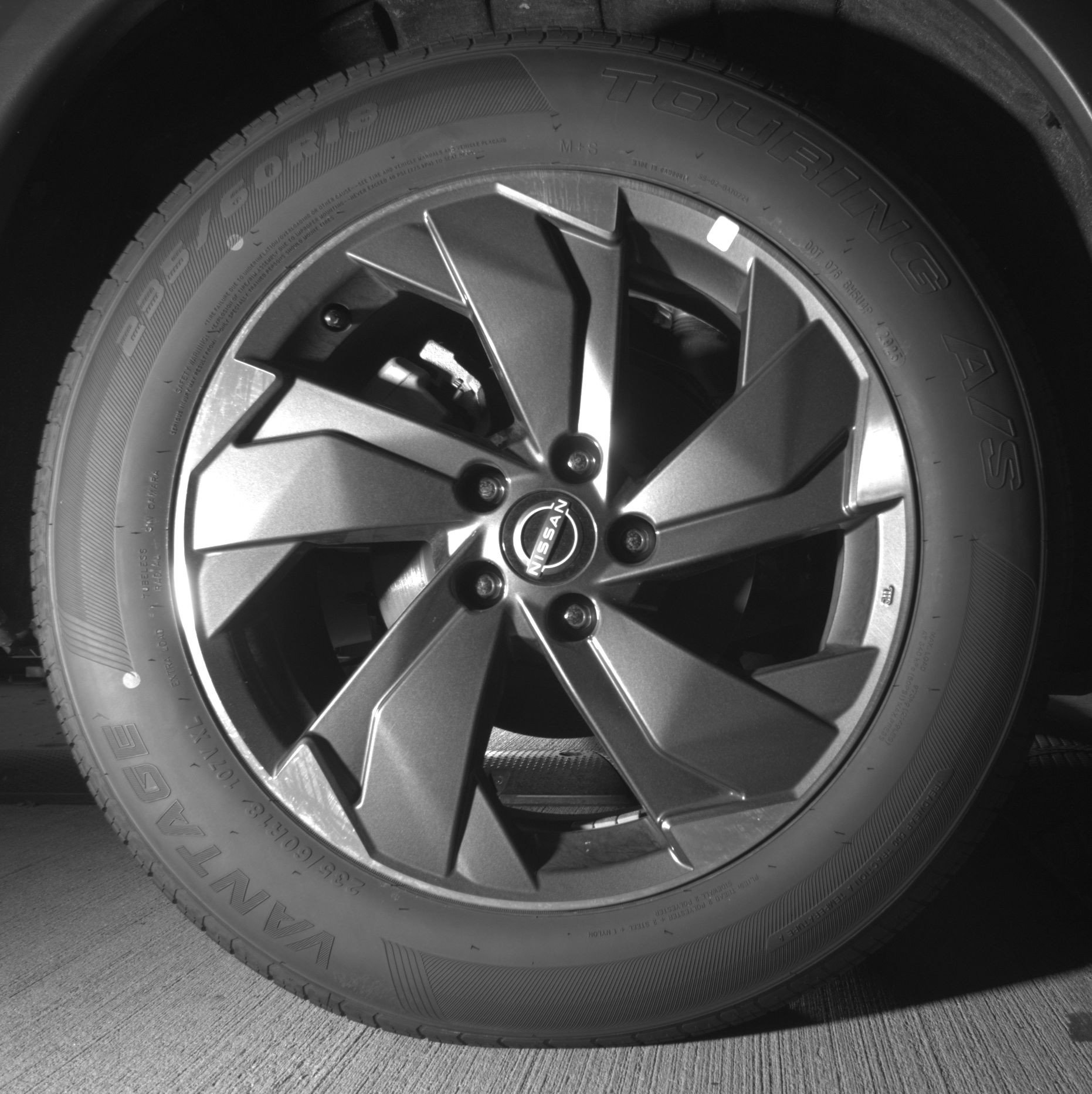 Thumbnail: 2025 Nissan Rogue - 15