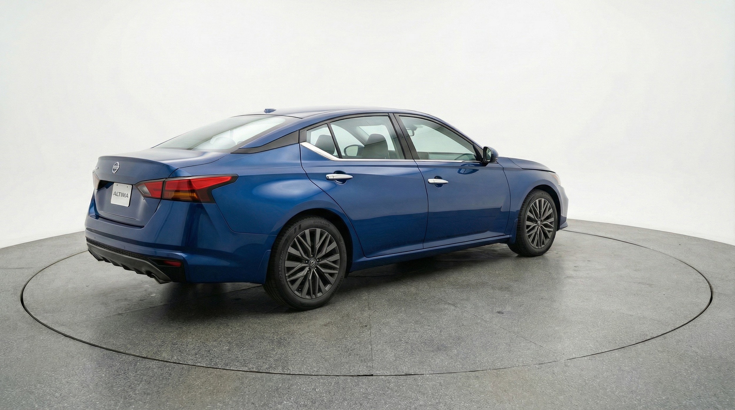 Thumbnail: 2025 Nissan Altima - 6