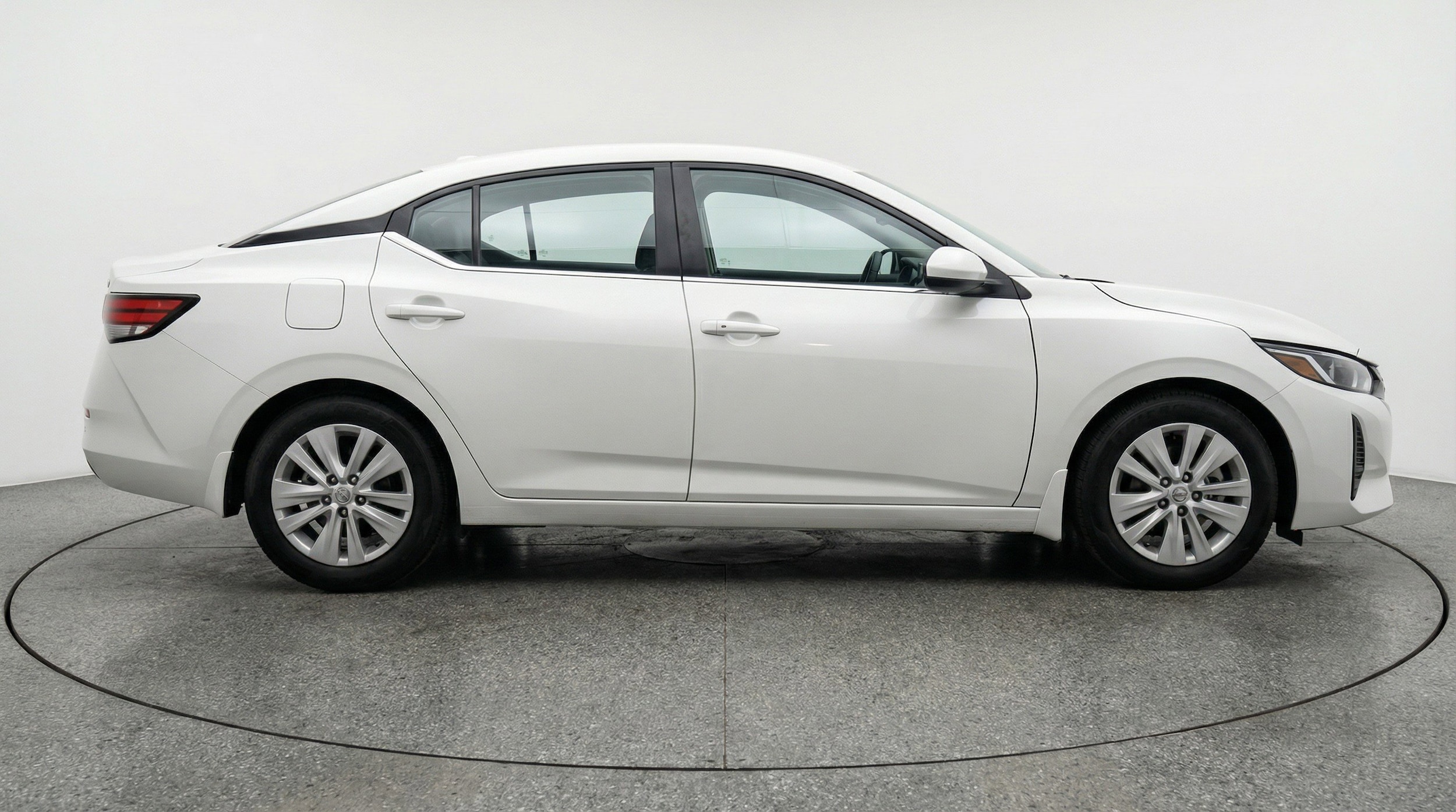 Thumbnail: 2025 Nissan Sentra - 11