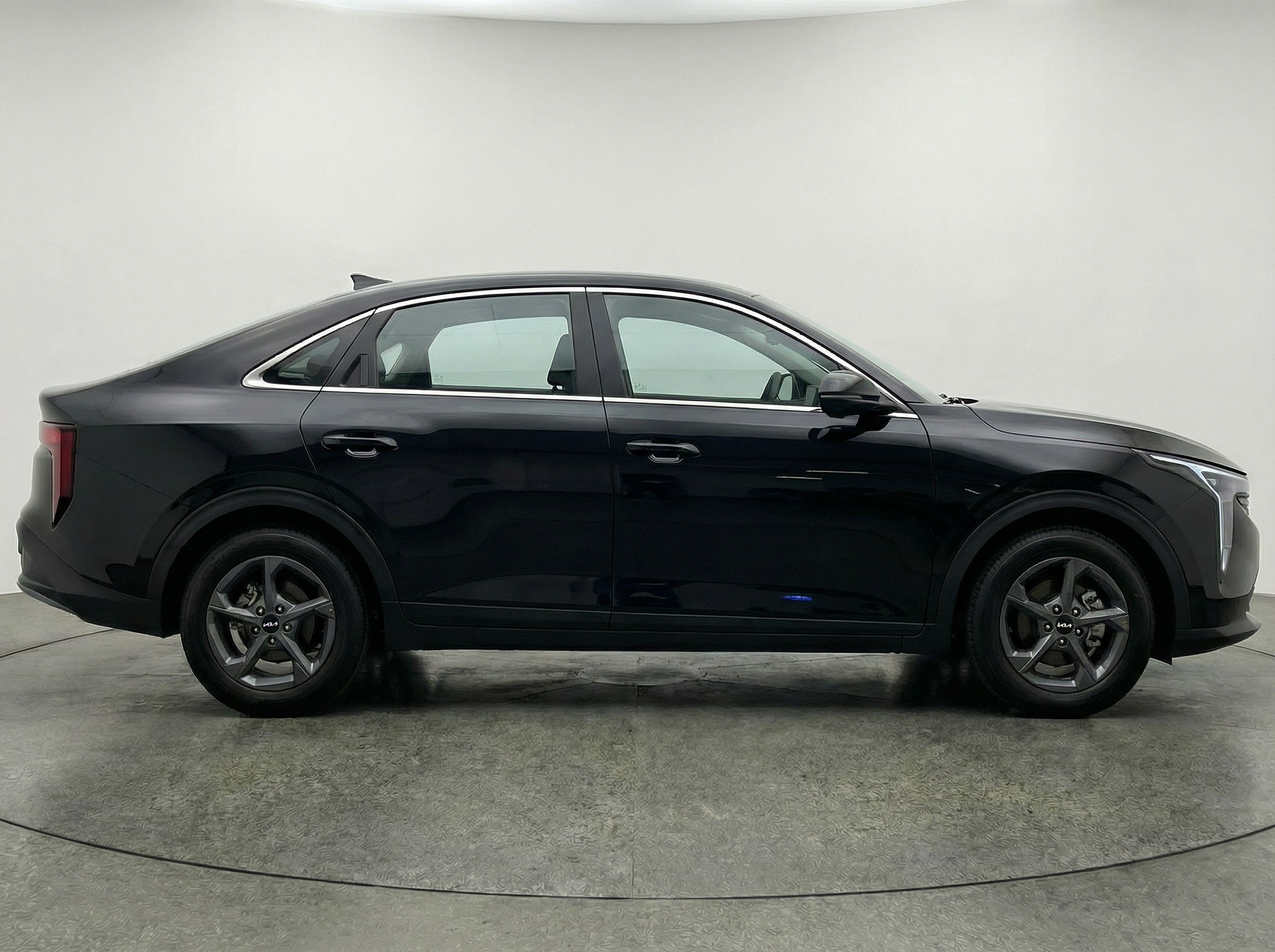 Thumbnail: 2025 Kia K4 - 8