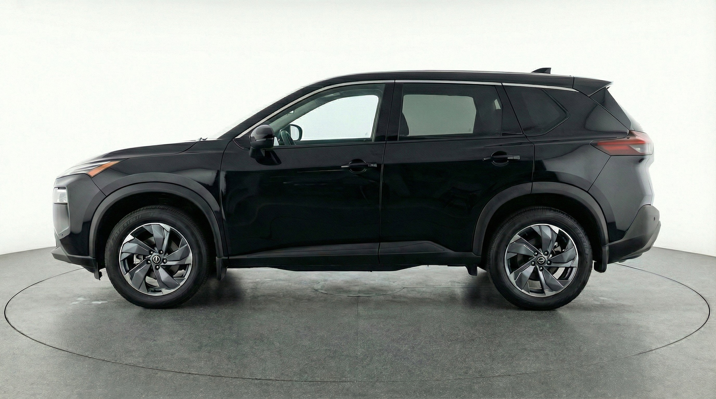 Thumbnail: 2025 Nissan Rogue - 5