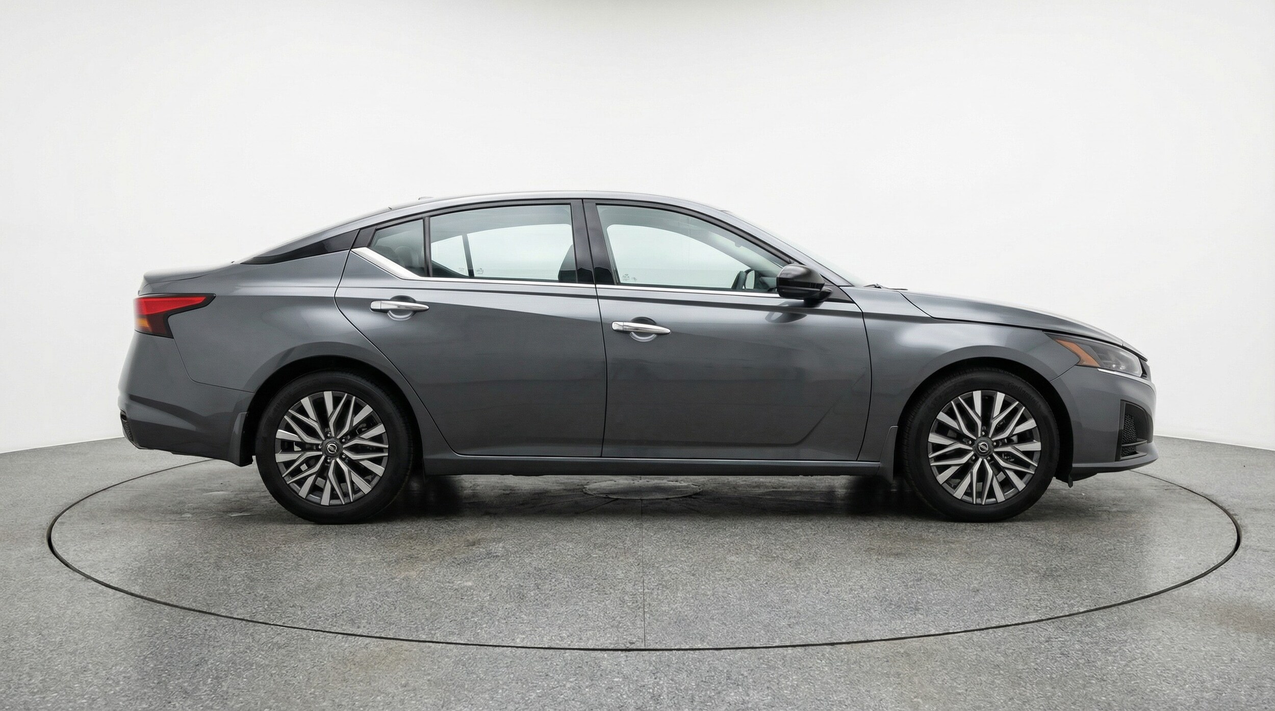 Thumbnail: 2025 Nissan Altima - 8