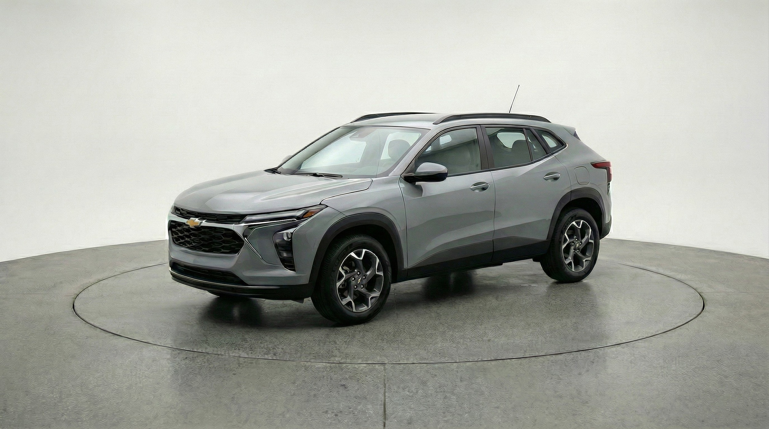 Thumbnail: 2025 Chevrolet Trax - 3