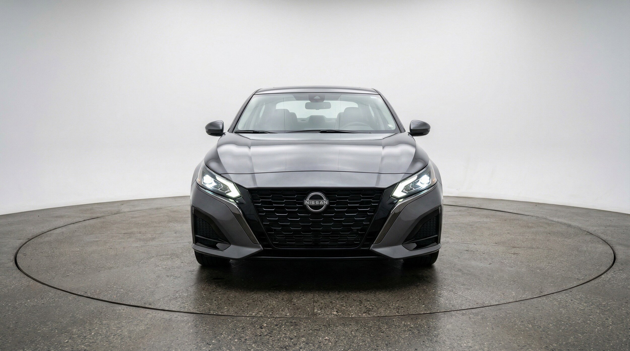 Thumbnail: 2025 Nissan Altima - 2