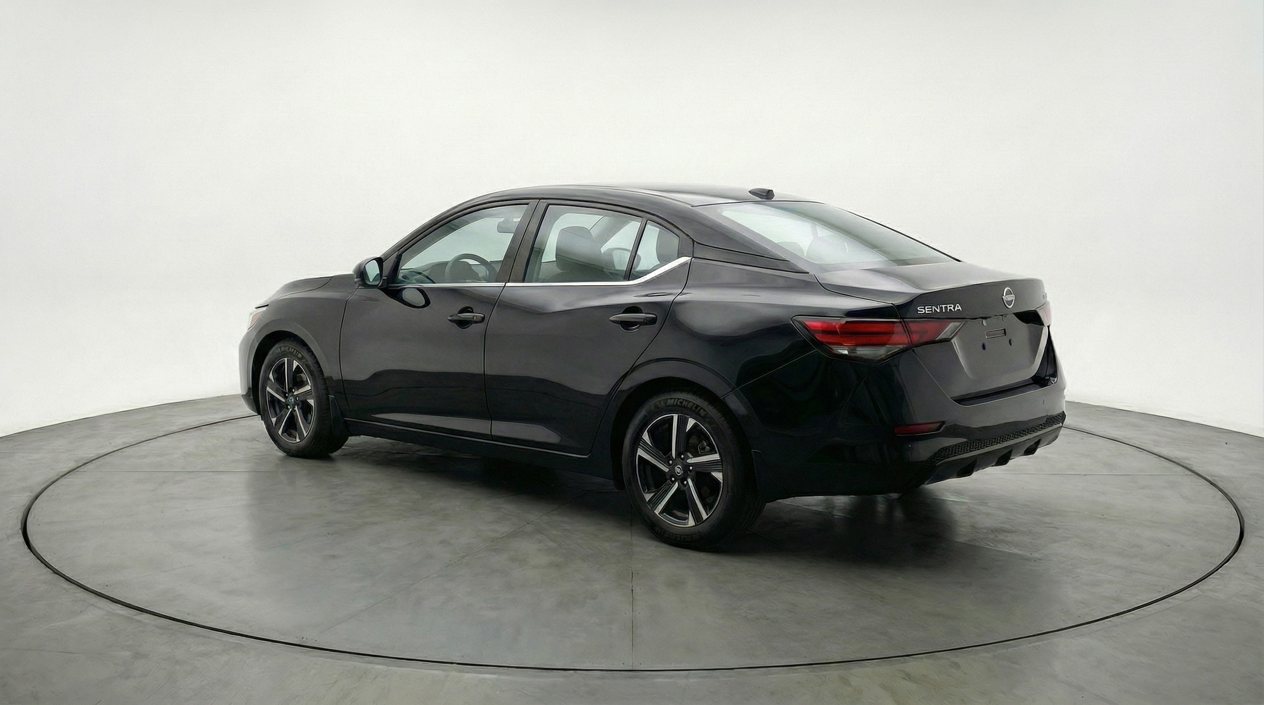 Thumbnail: 2025 Nissan Sentra - 5