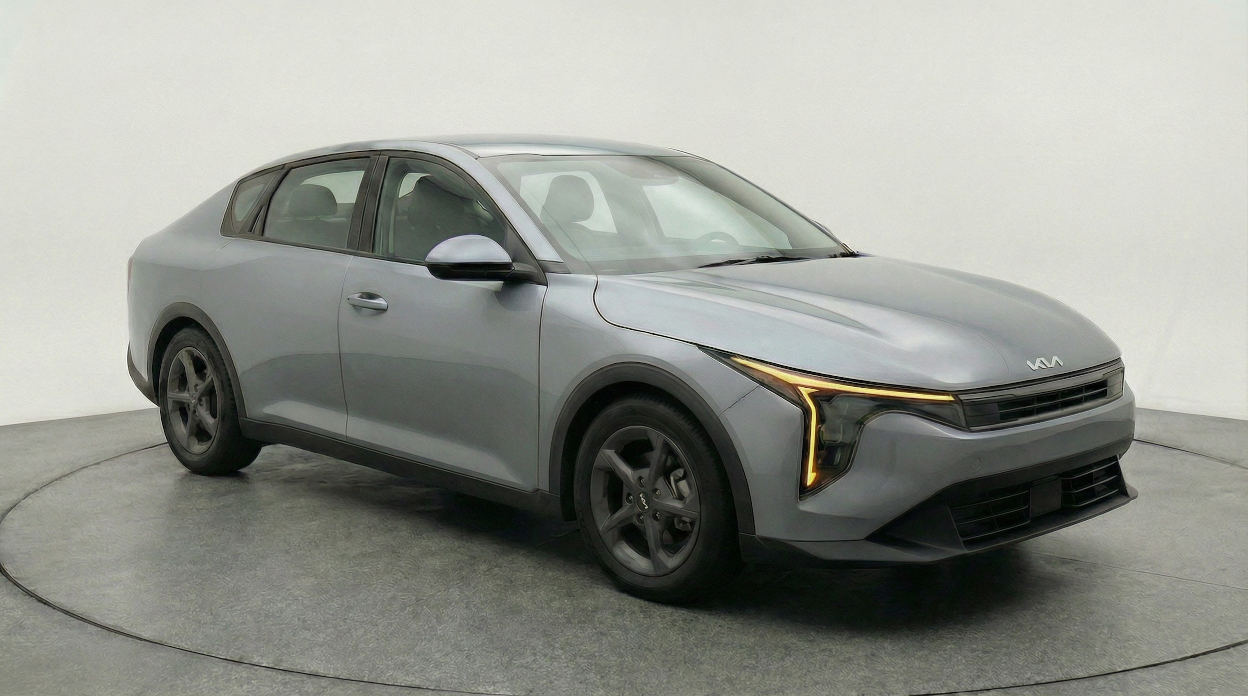 Thumbnail: 2025 Kia K4 - 1