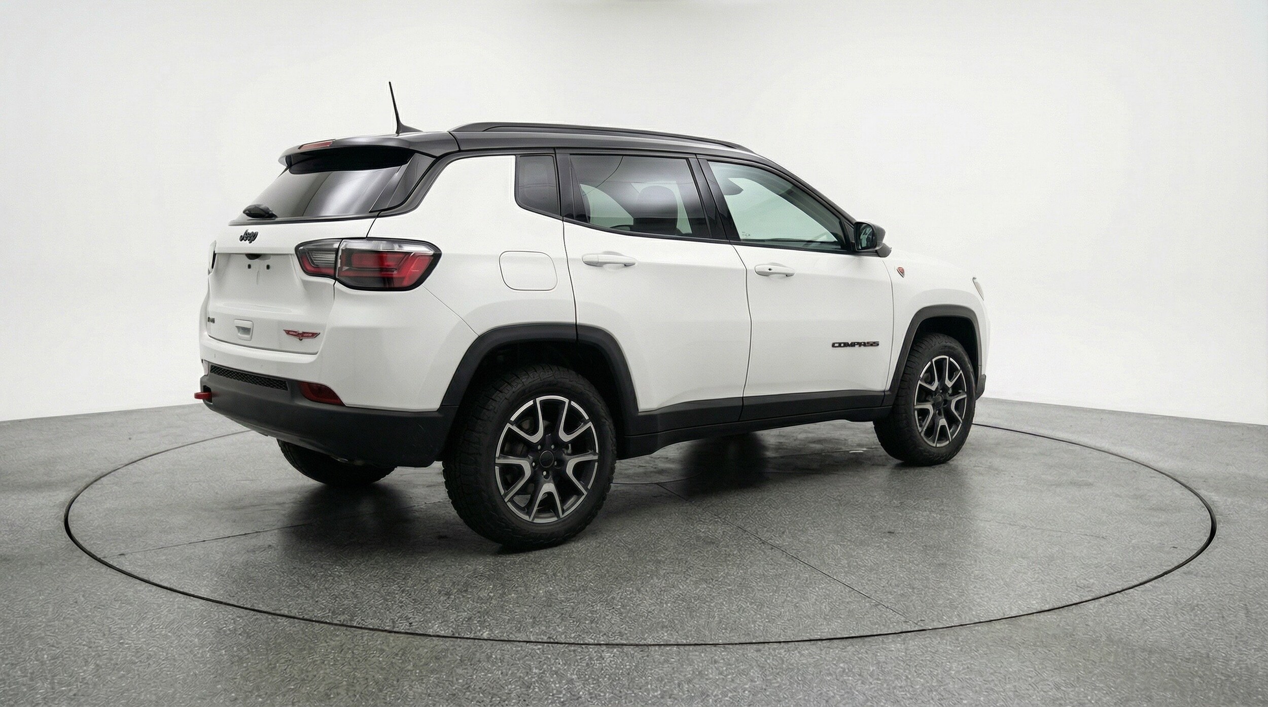 Thumbnail: 2025 Jeep Compass - 9