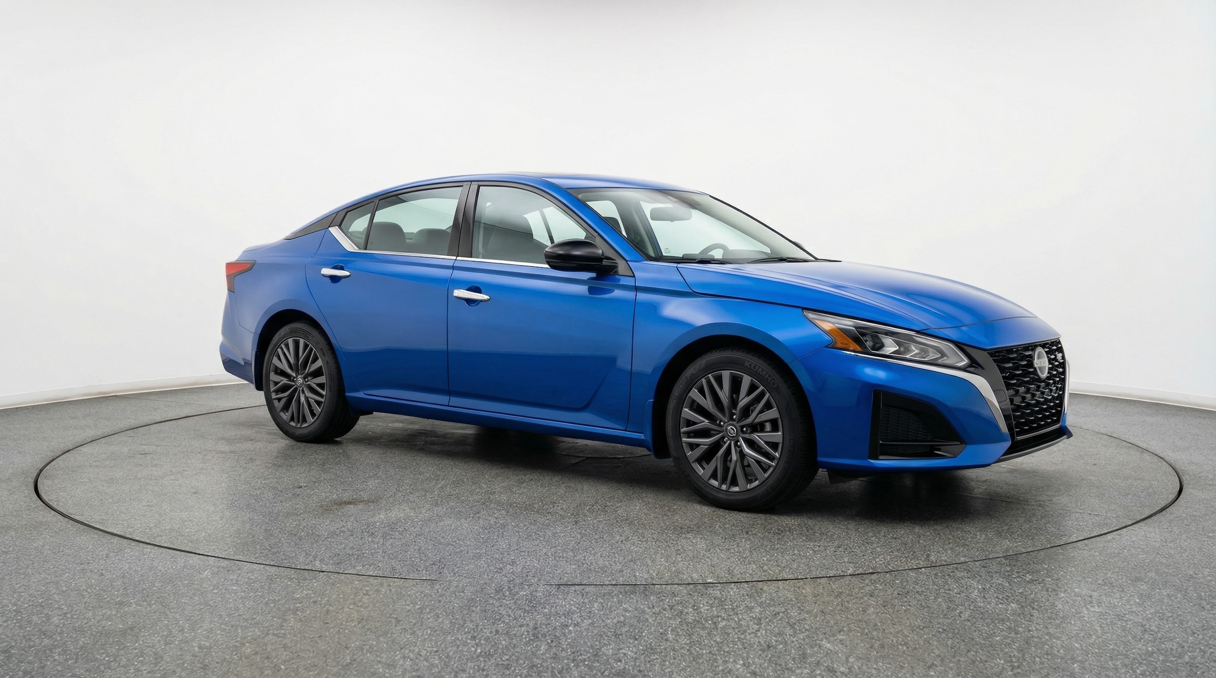 Thumbnail: 2025 Nissan Altima - 1