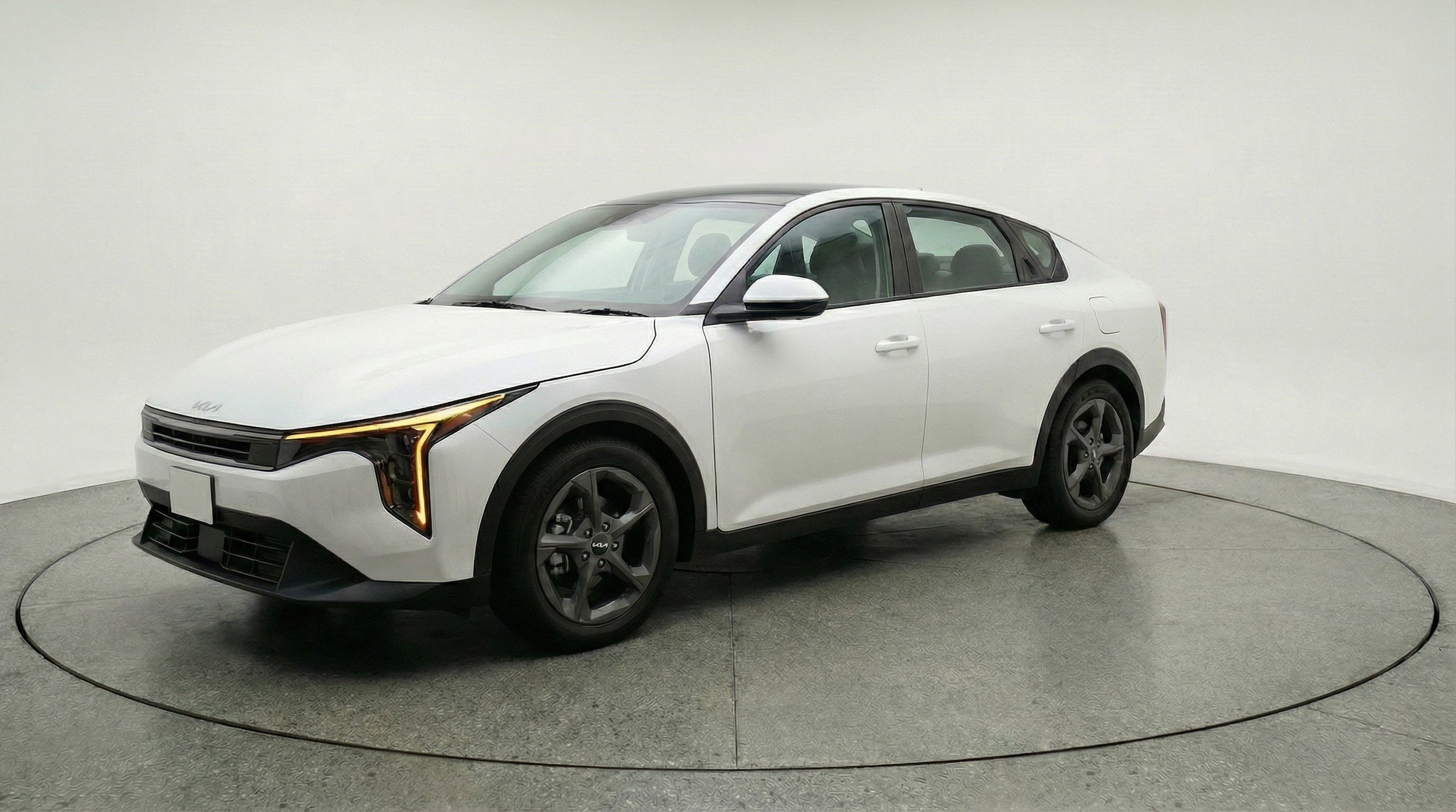 Thumbnail: 2025 Kia K4 - 3