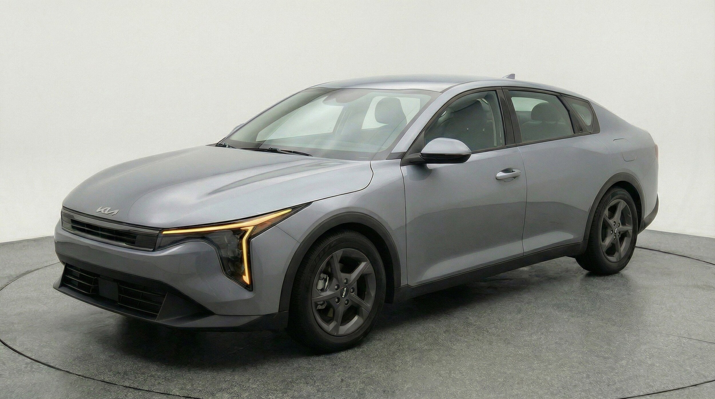 Thumbnail: 2025 Kia K4 - 3