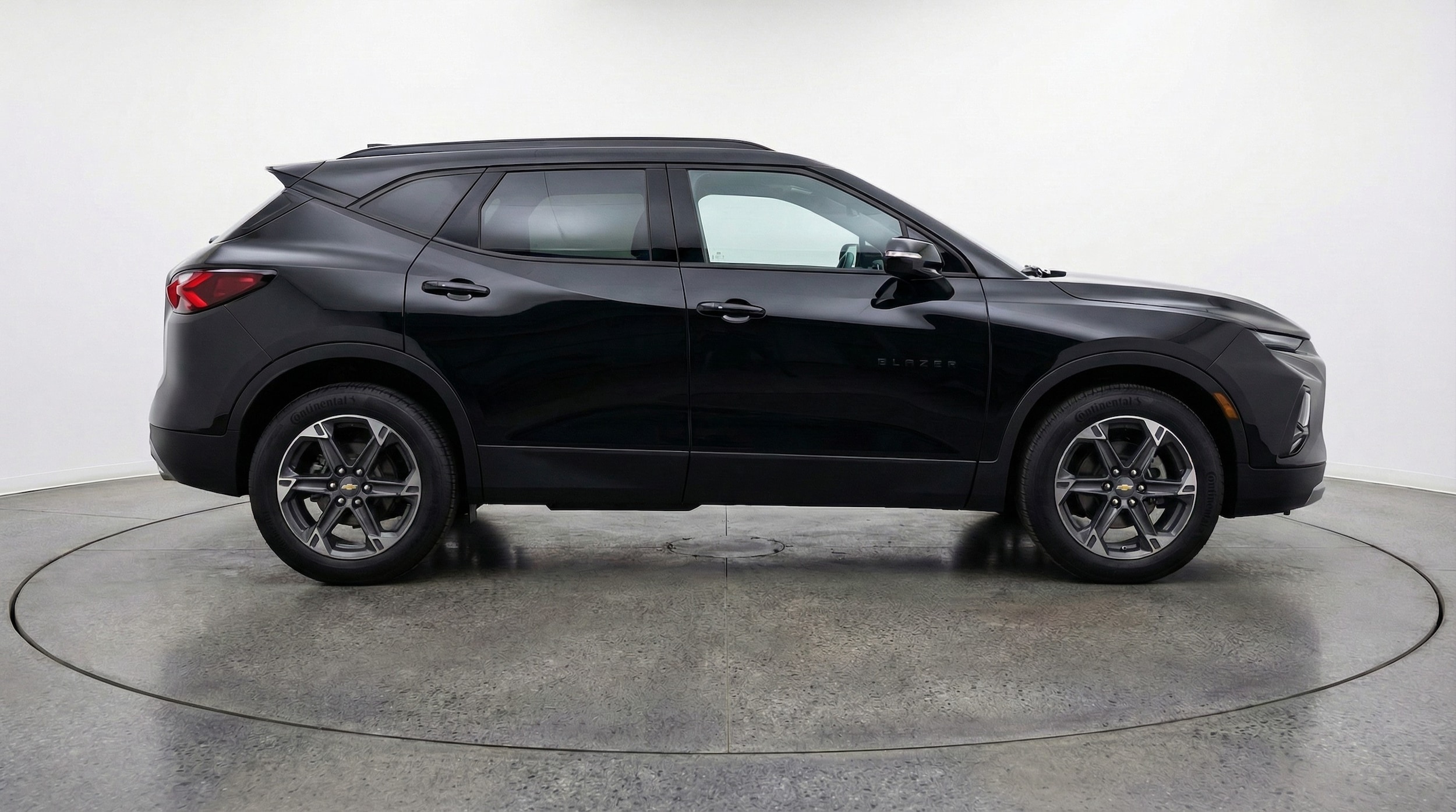 Thumbnail: 2025 Chevrolet Blazer - 8