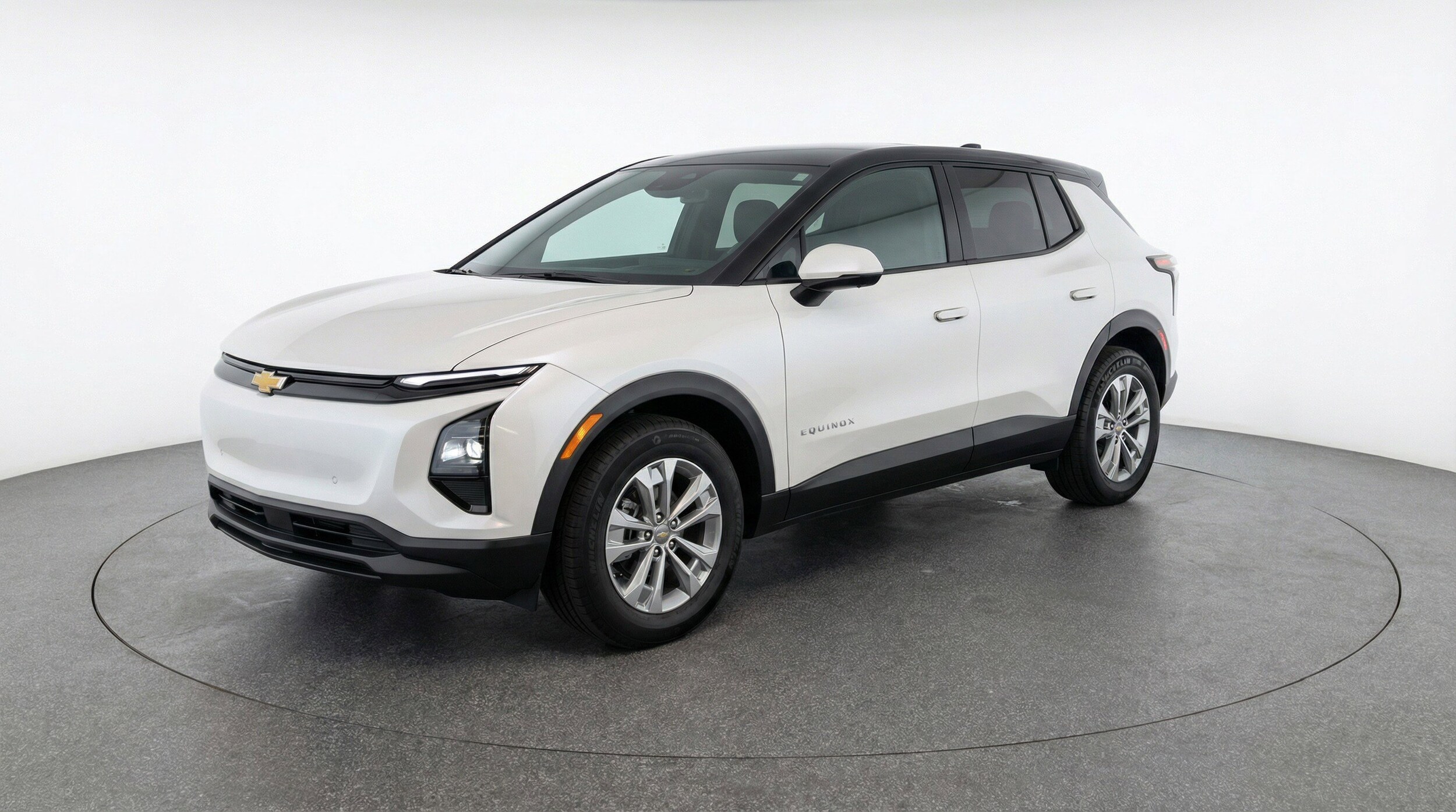 Thumbnail: 2025 Chevrolet Equinox - 3