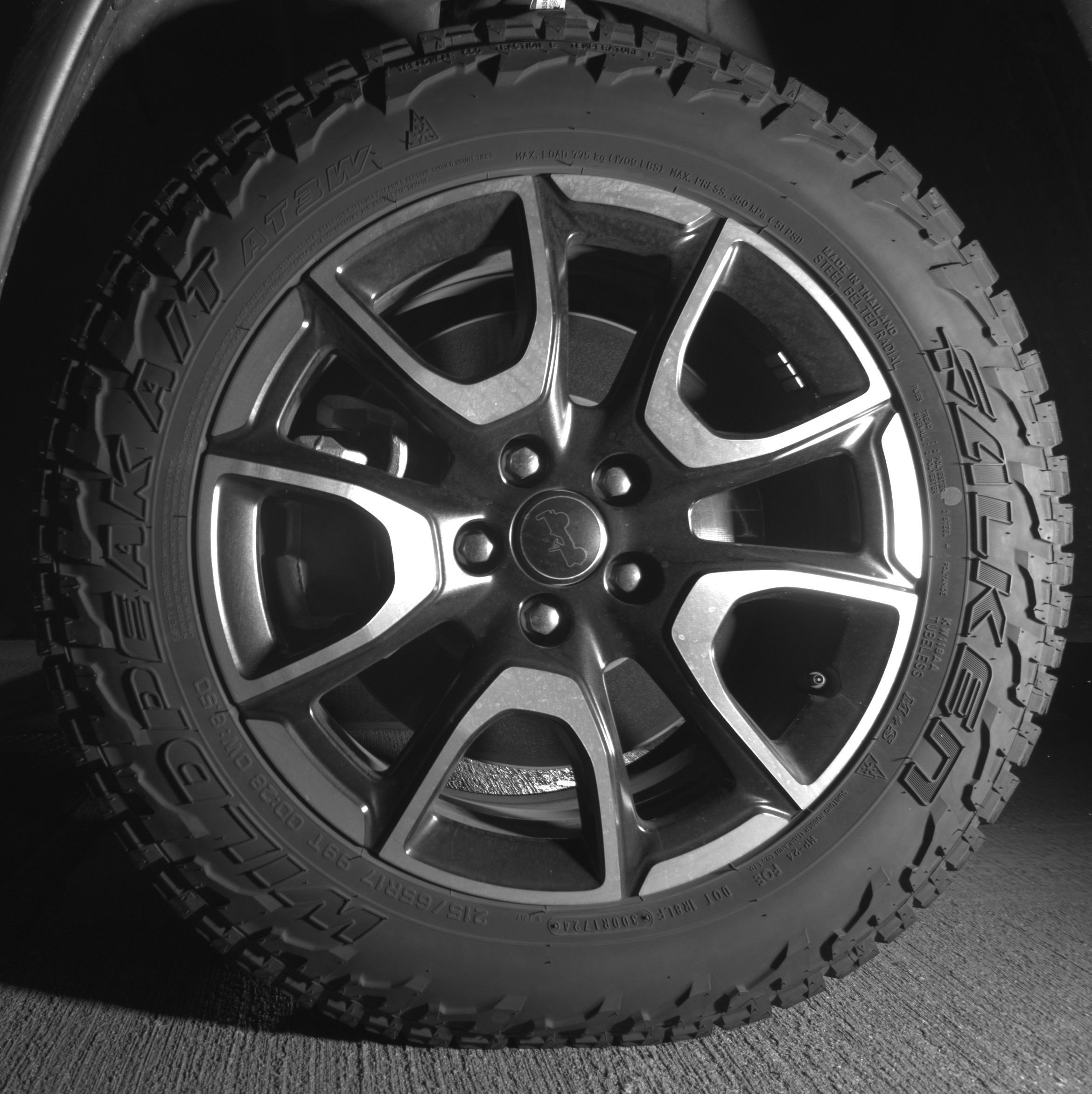 Thumbnail: 2025 Jeep Compass - 12