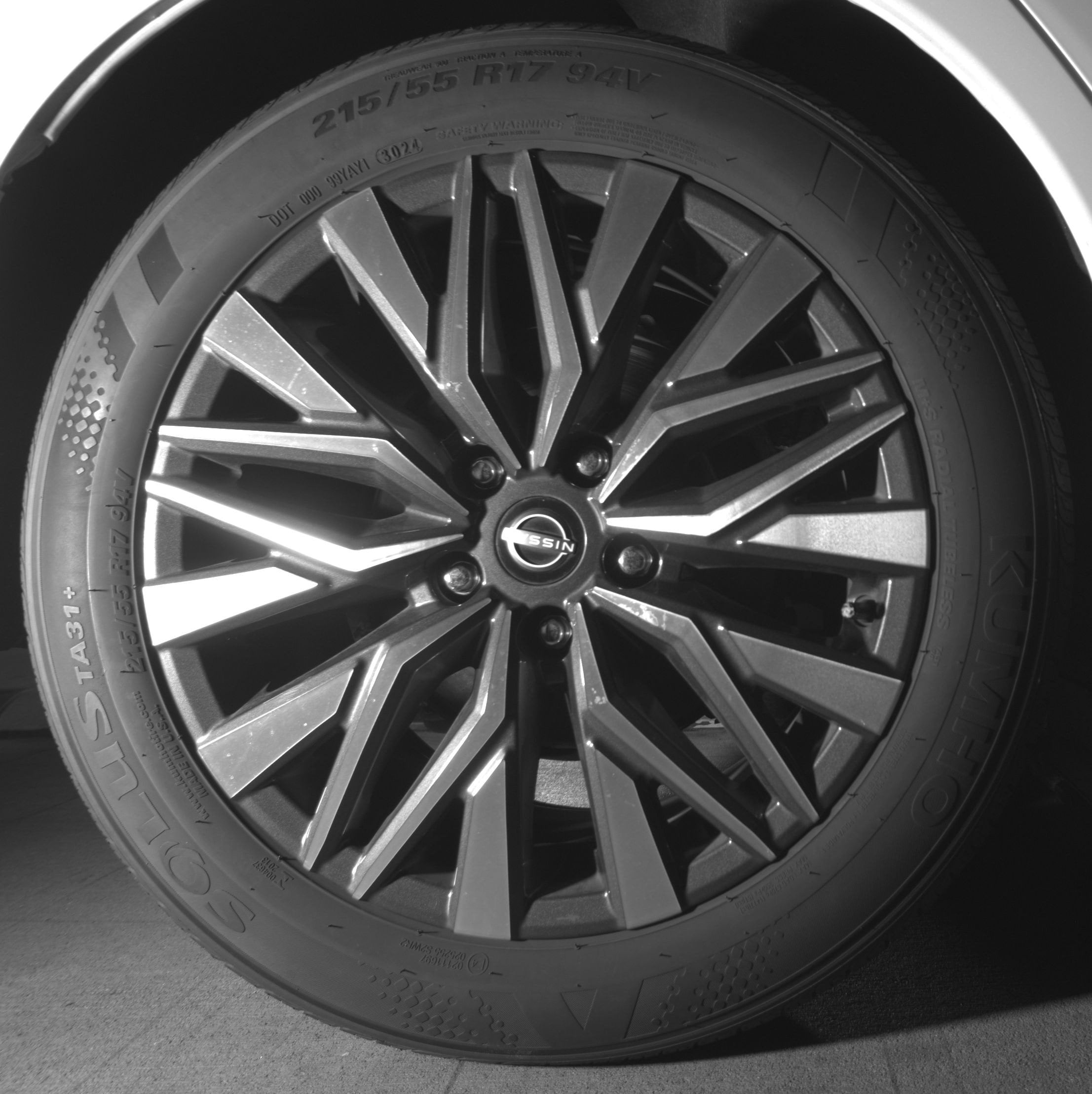 Thumbnail: 2025 Nissan Altima - 15