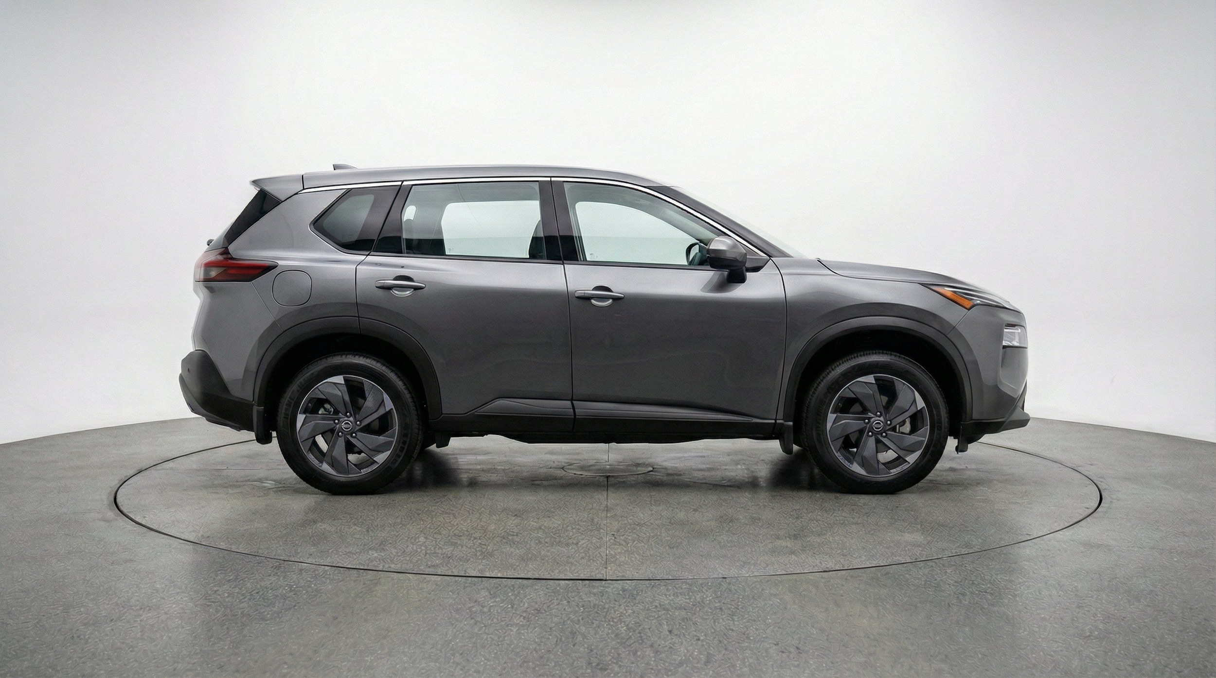 2025 Nissan Rogue SV - Photo 11