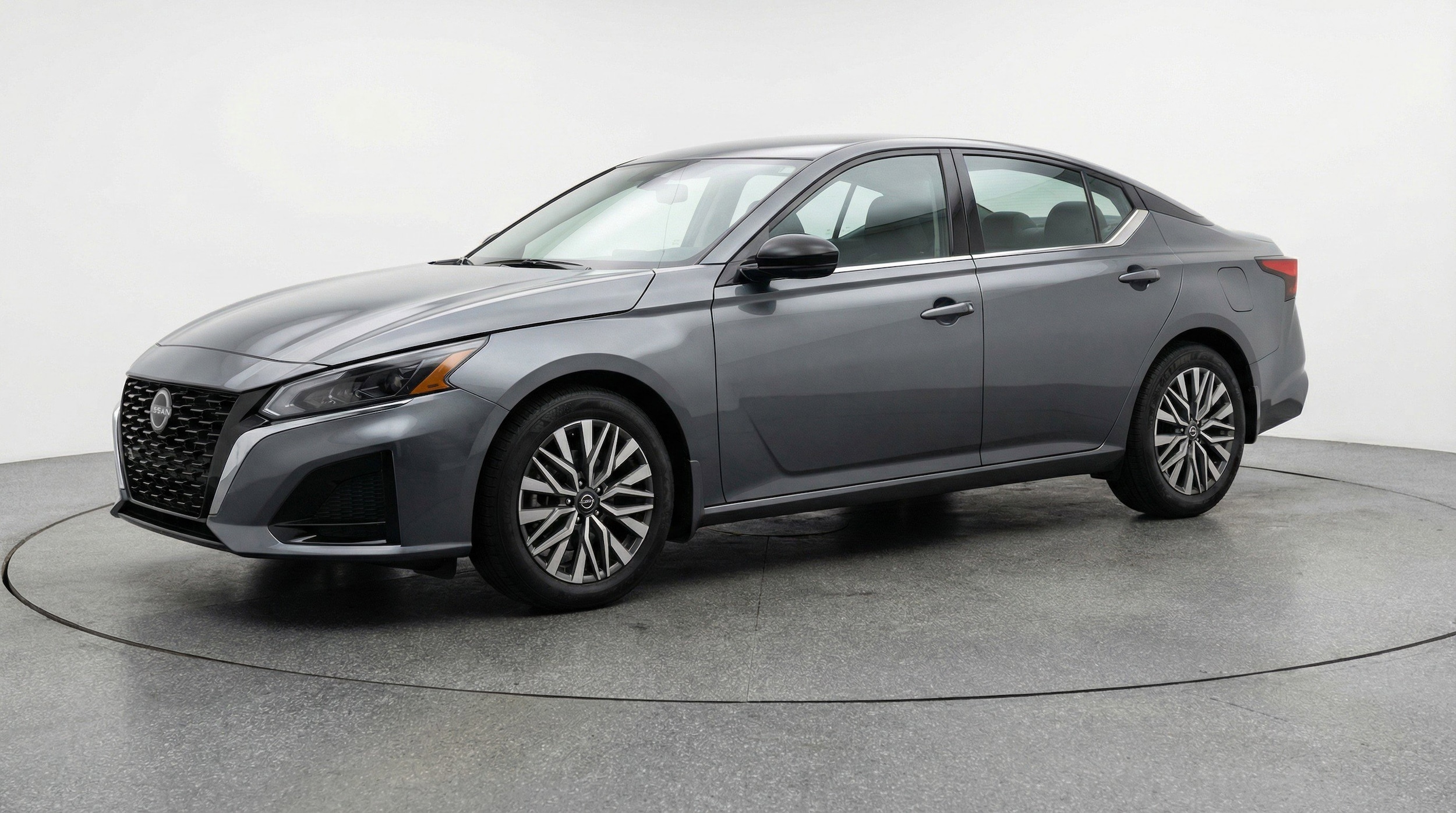 Thumbnail: 2025 Nissan Altima - 3