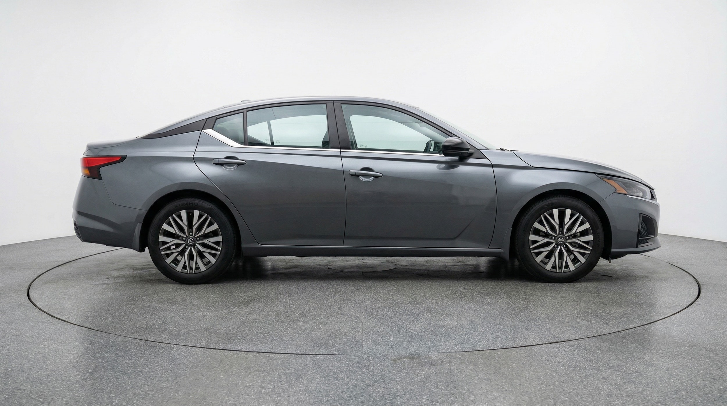 Thumbnail: 2025 Nissan Altima - 8