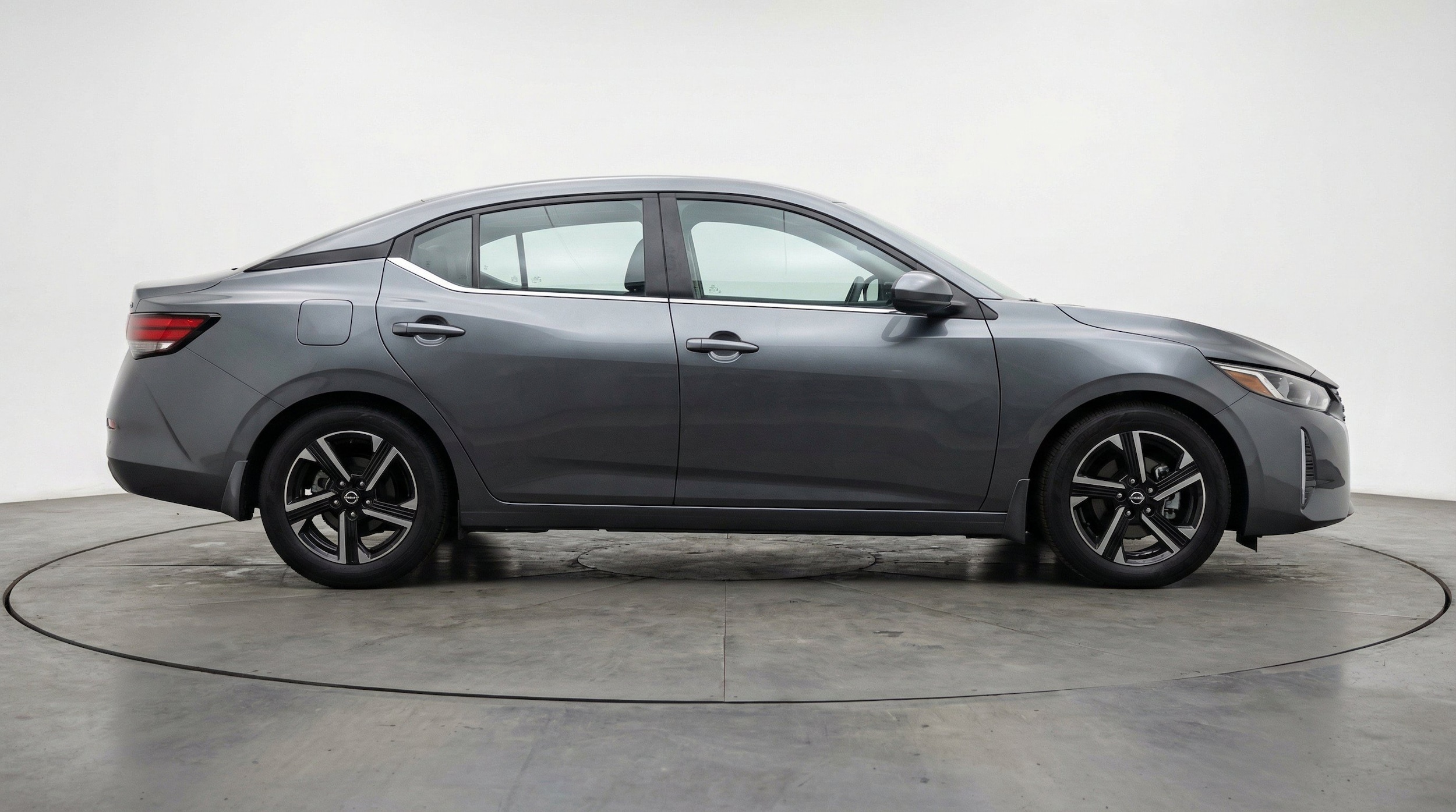 Thumbnail: 2025 Nissan Sentra - 11