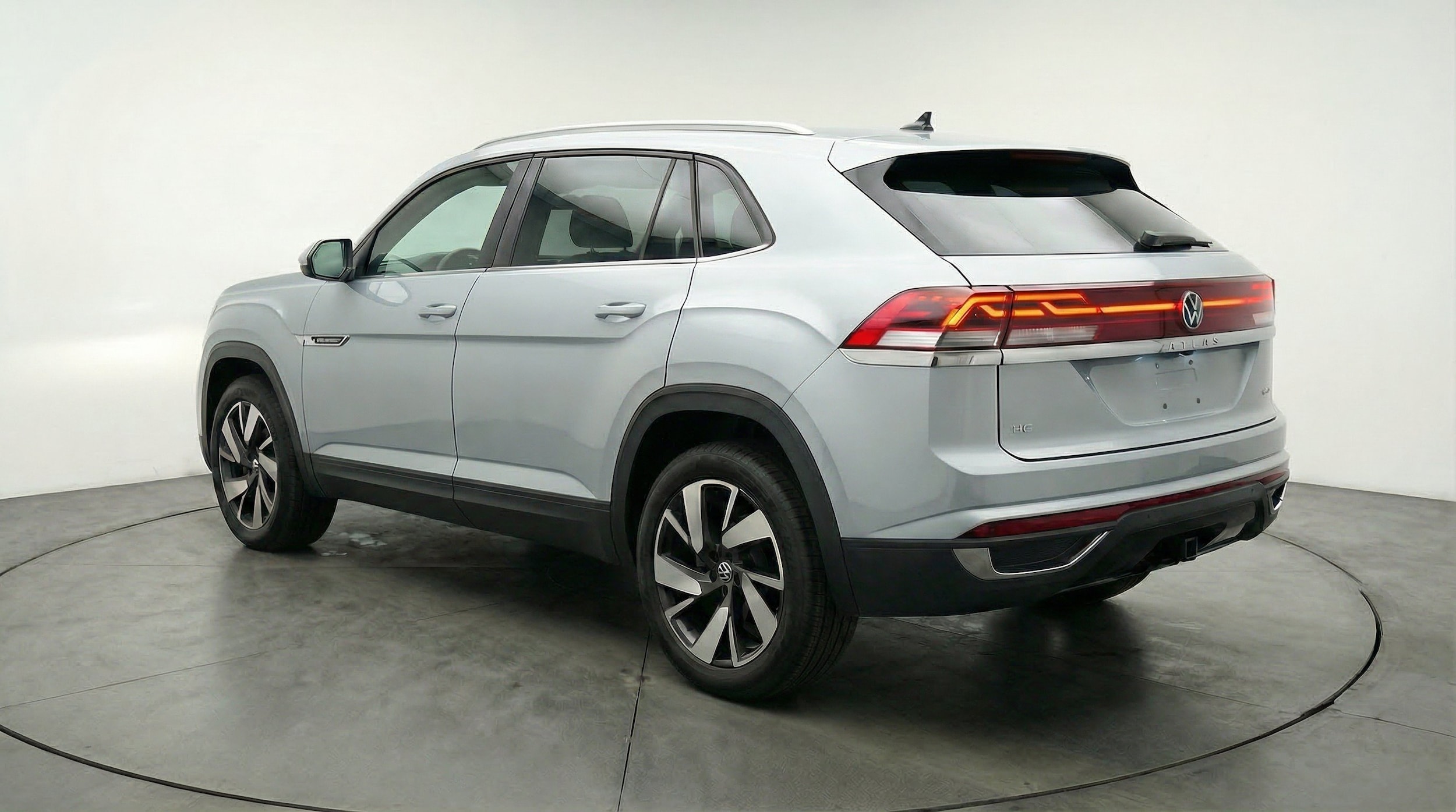 Thumbnail: 2026 Volkswagen Atlas - 6