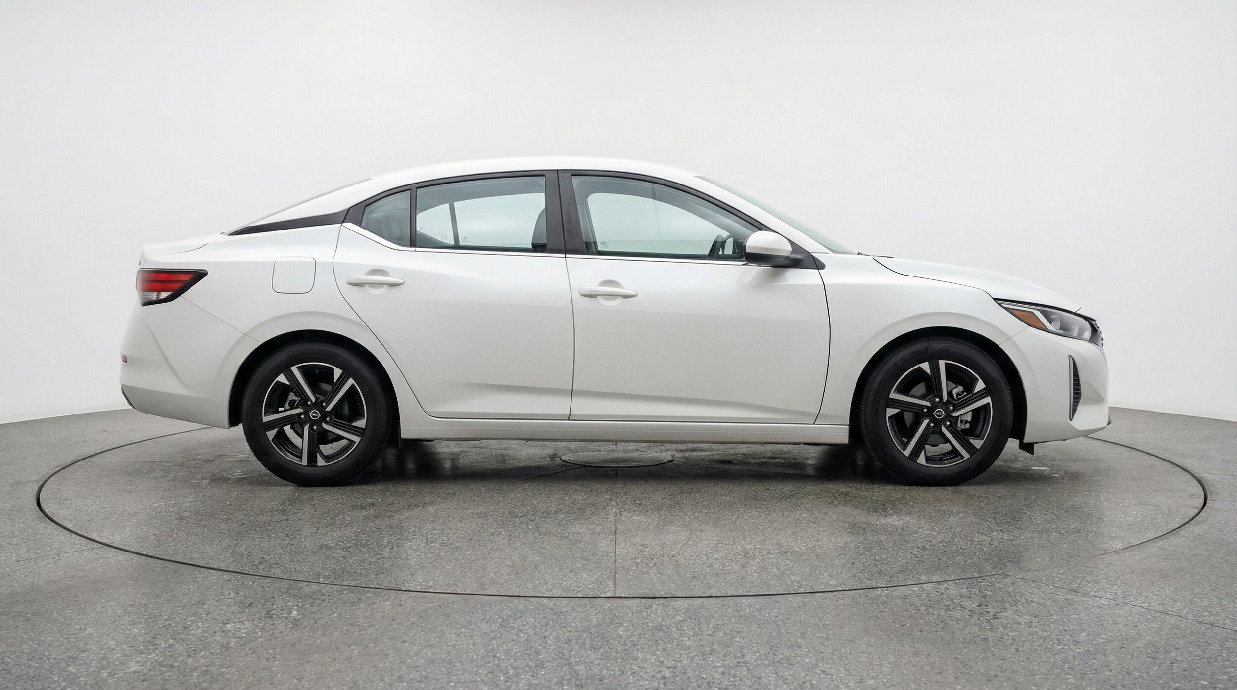 Thumbnail: 2025 Nissan Sentra - 11