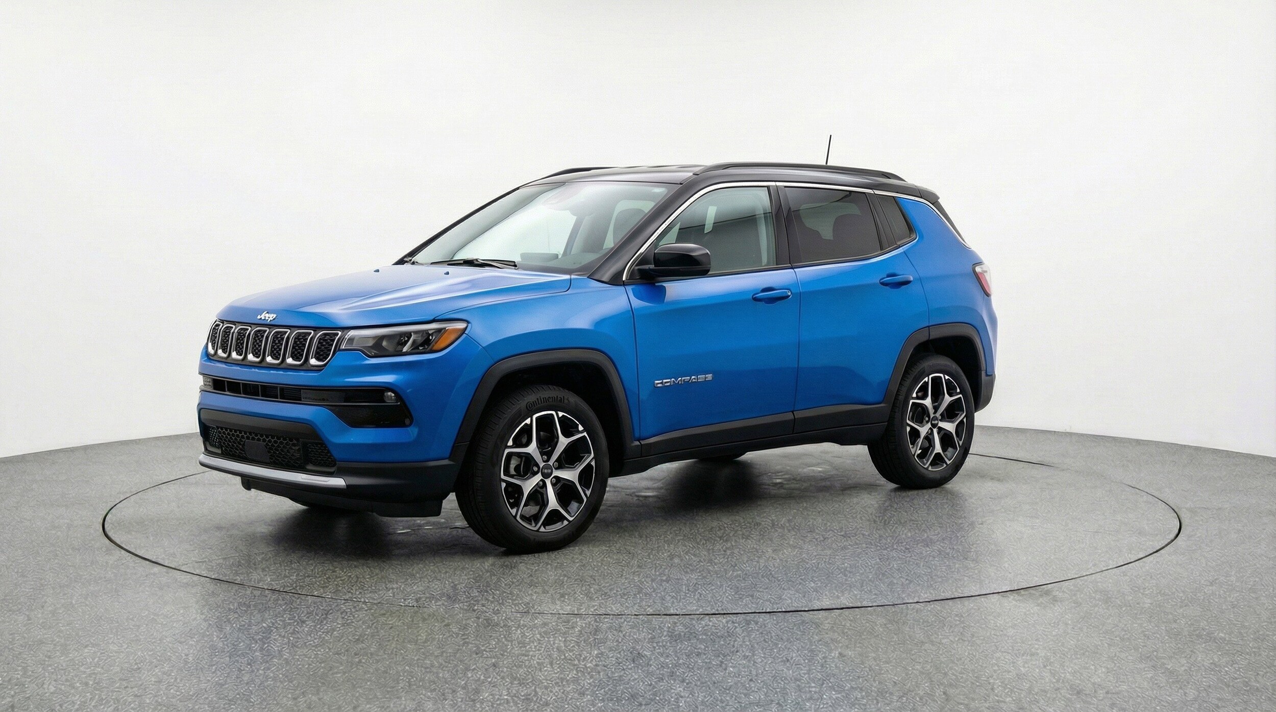 Thumbnail: 2025 Jeep Compass - 3