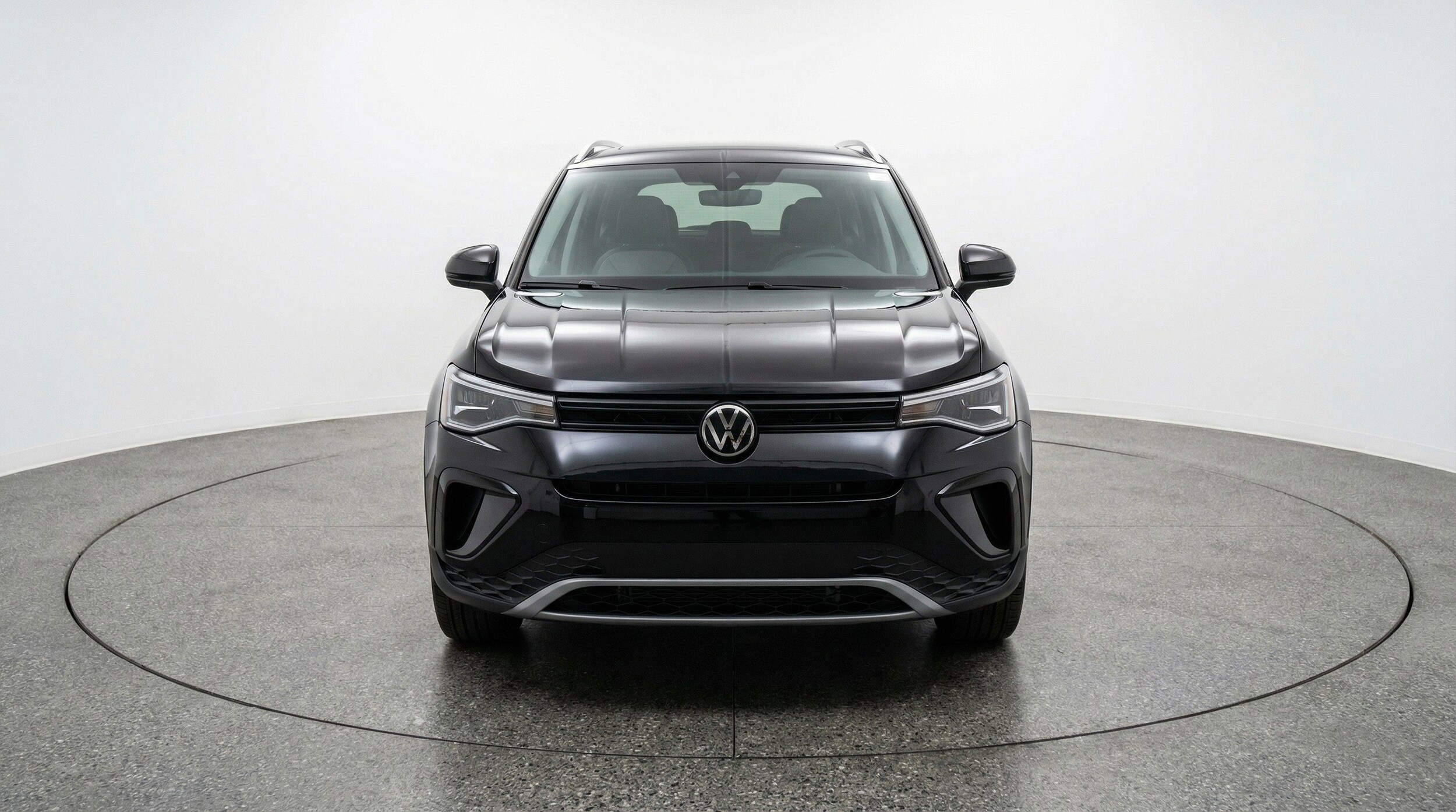 Thumbnail: 2025 Volkswagen Taos - 2