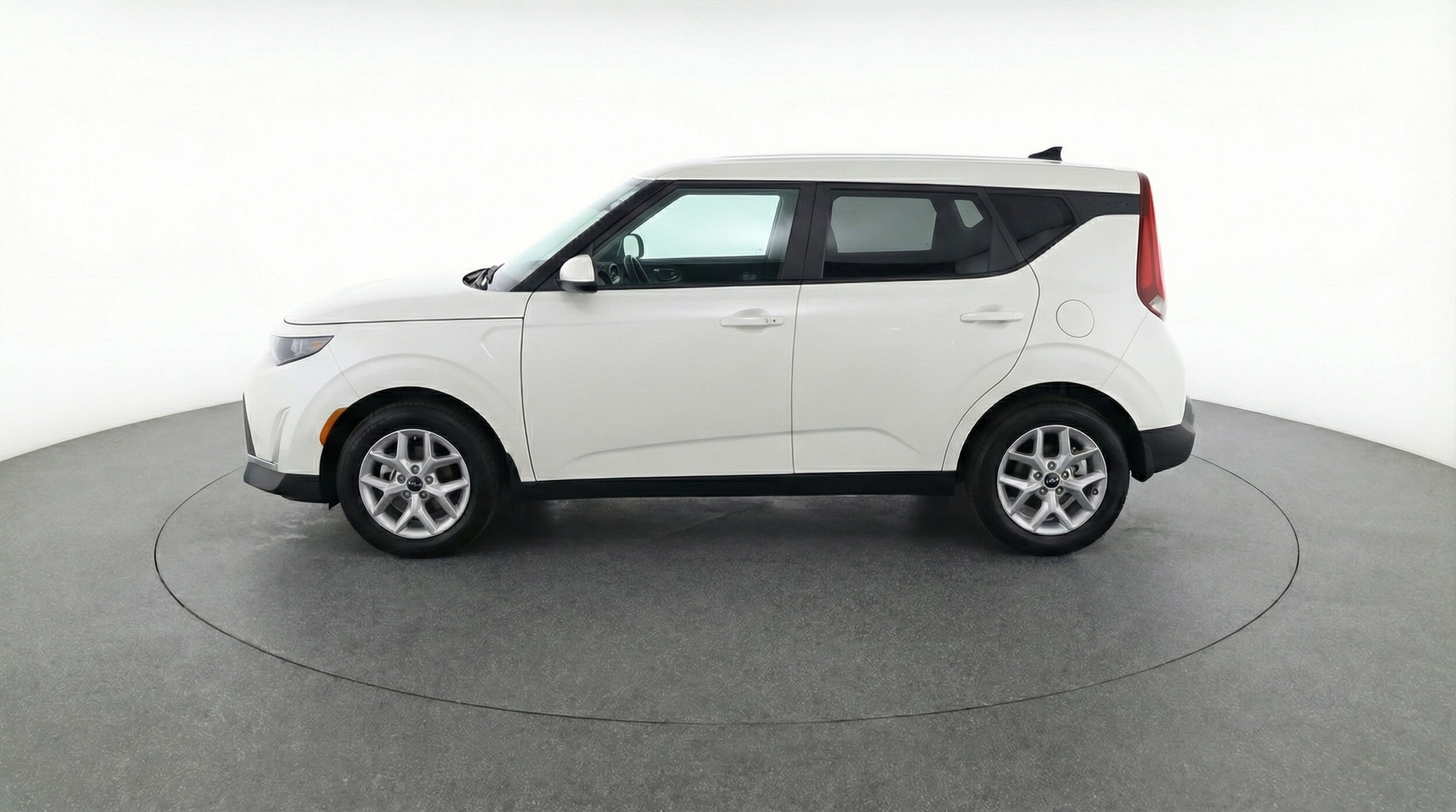 Thumbnail: 2025 Kia Soul - 4