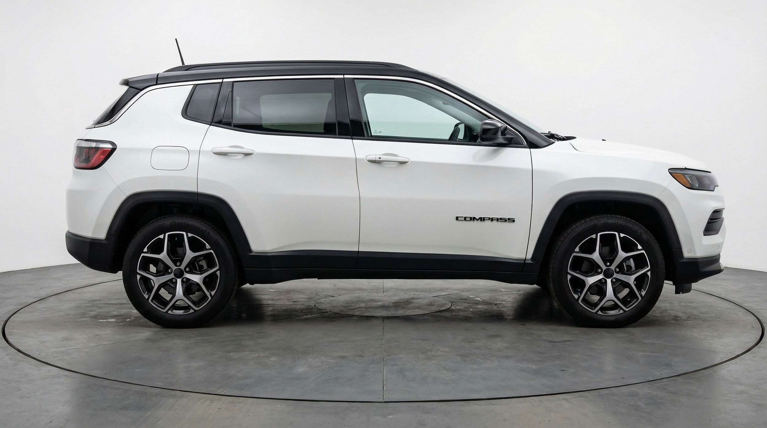 Thumbnail: 2025 Jeep Compass - 8
