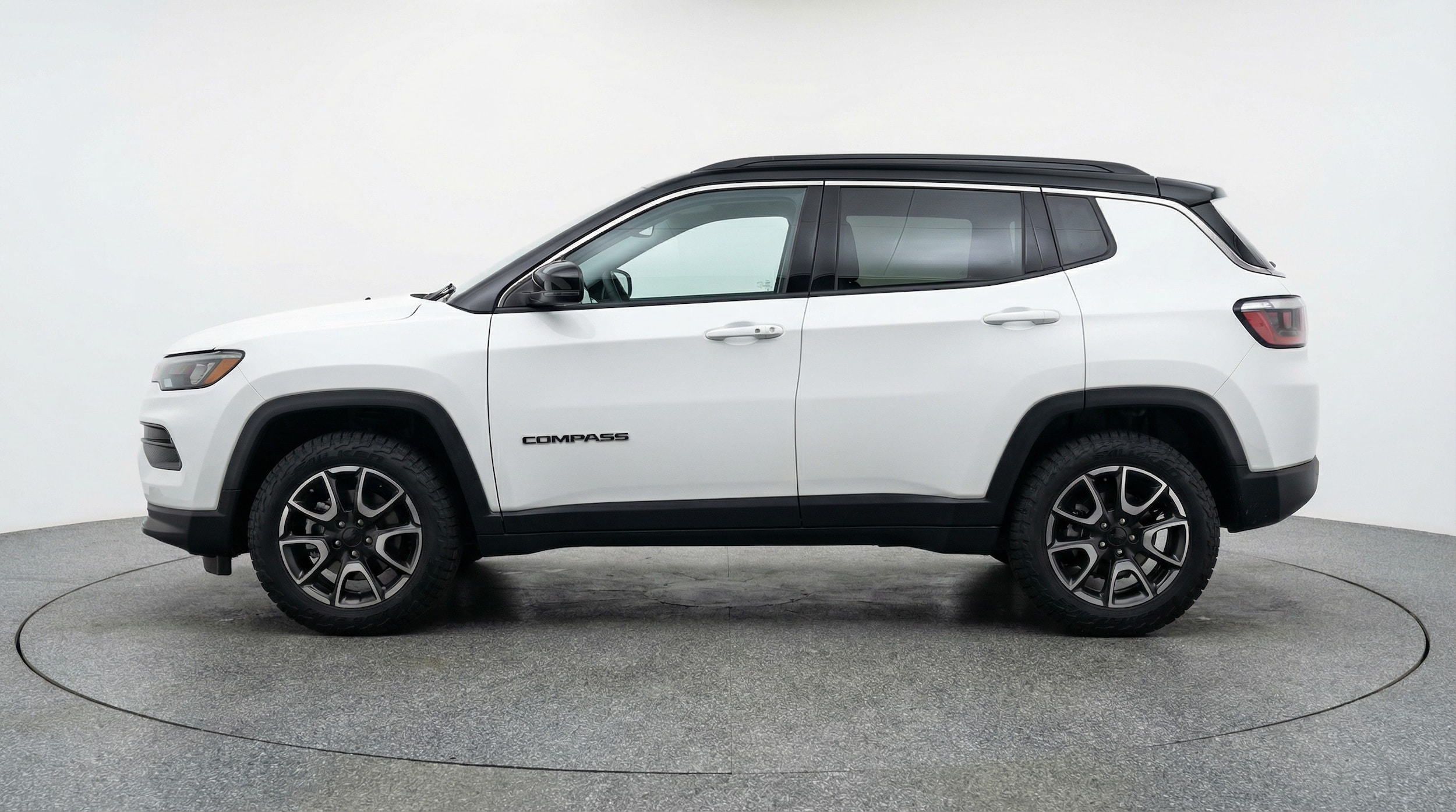 Thumbnail: 2025 Jeep Compass - 4