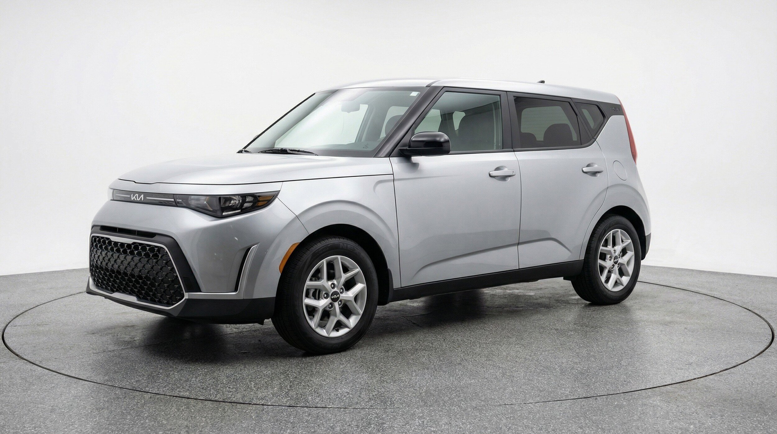Thumbnail: 2025 Kia Soul - 3
