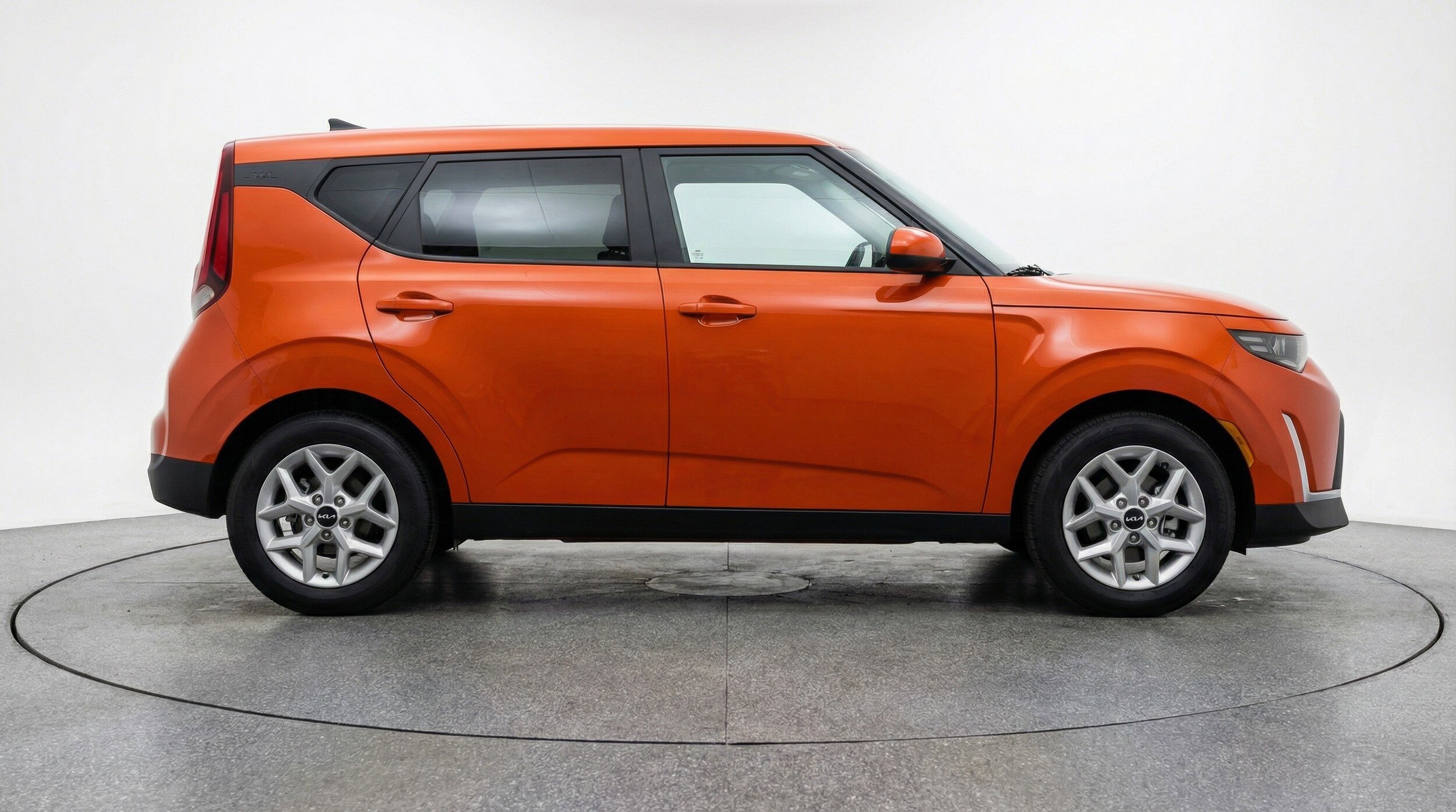 Thumbnail: 2025 Kia Soul - 11