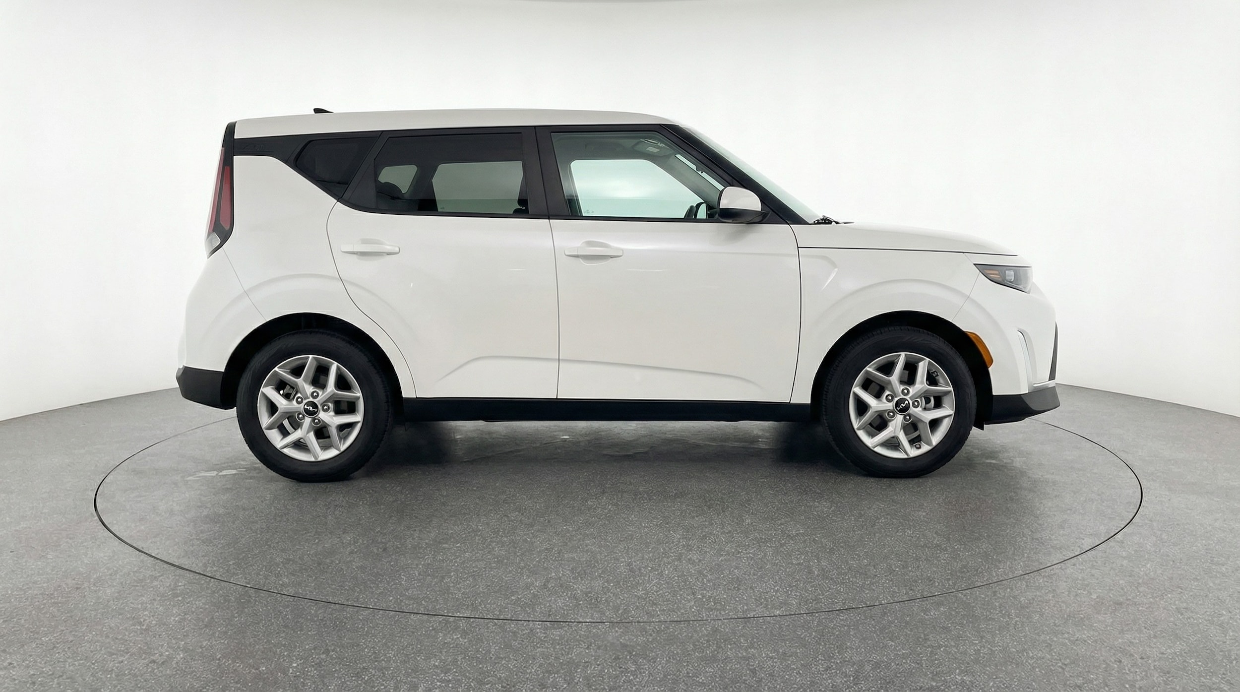 Thumbnail: 2025 Kia Soul - 8