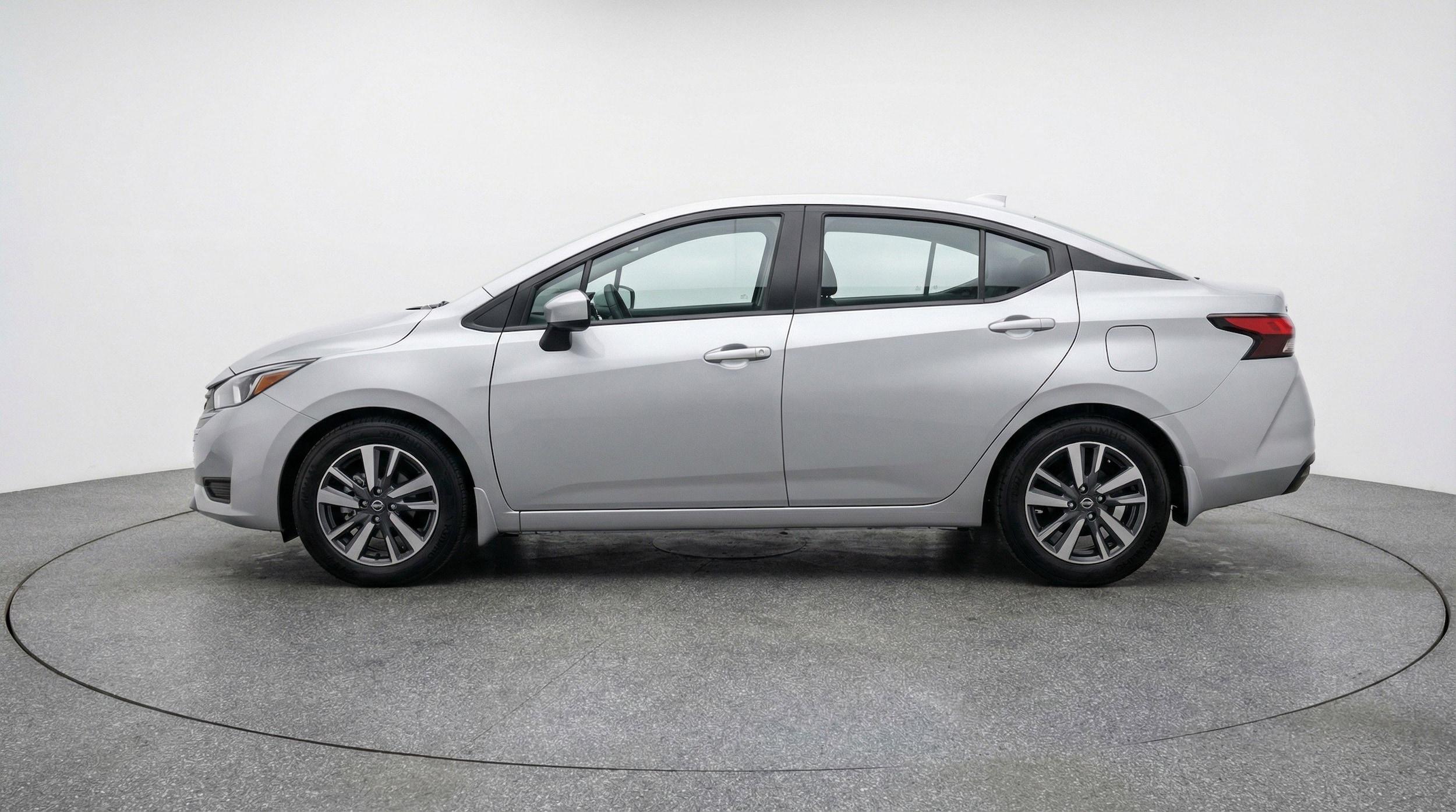 Thumbnail: 2025 Nissan Versa - 5